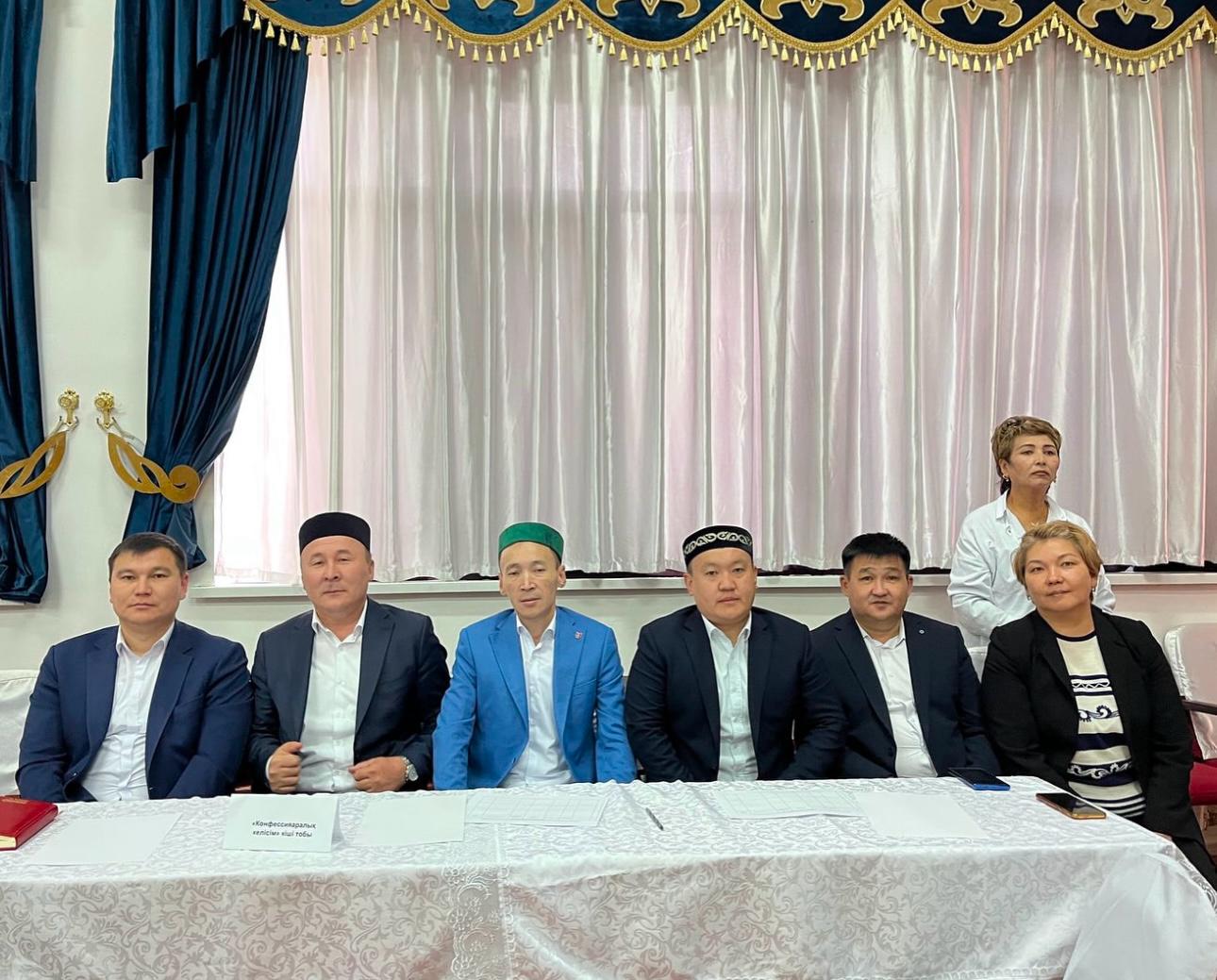 Проведён общественный приём