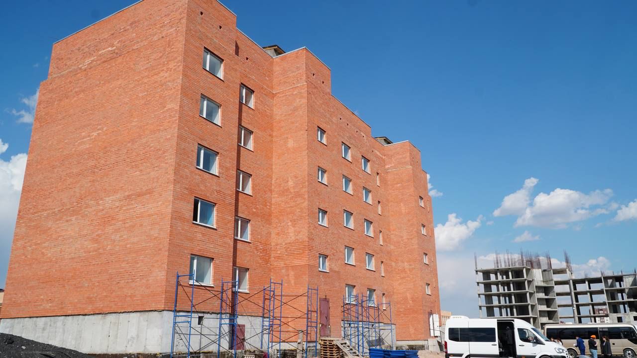 Көкшетаудағы аяқталмай қалған құрылыс нысандарының мәселесін шешу қалай жоспарлануда