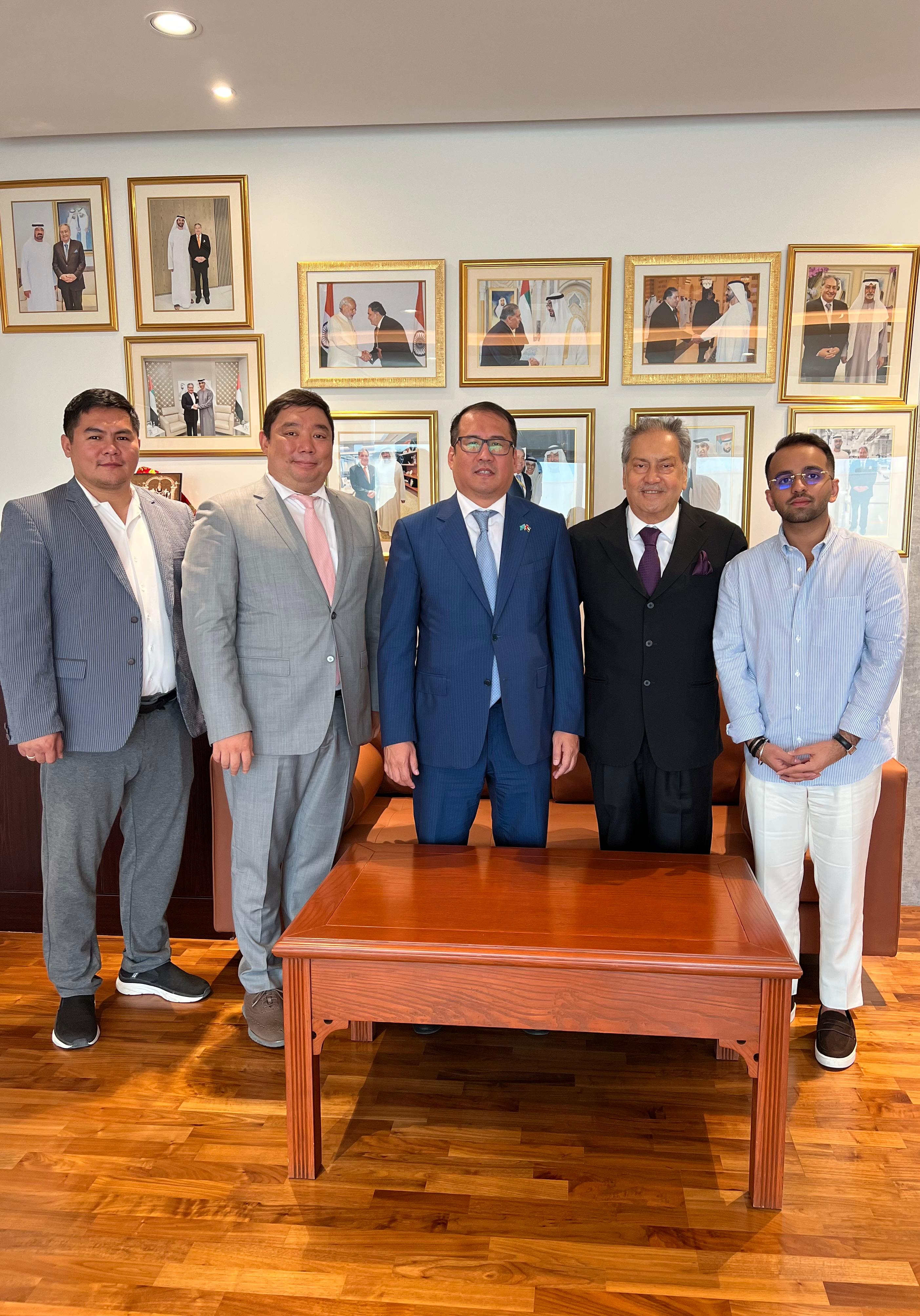 A meeting with the Director of "Almaya Group" Kamal Vachani