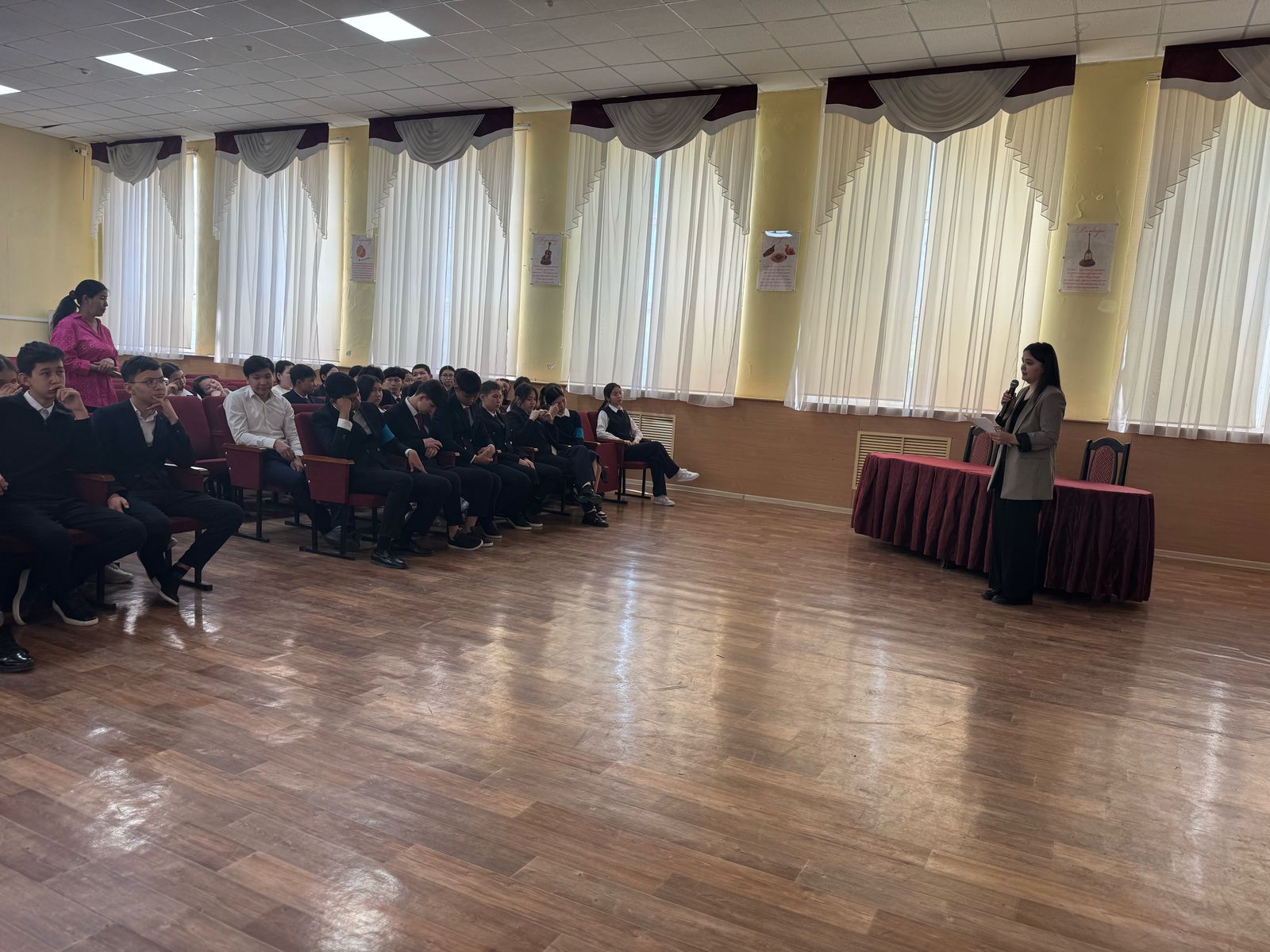 №13 лицейдің 9 сынып оқушыларына түсіндіру жұмыстары