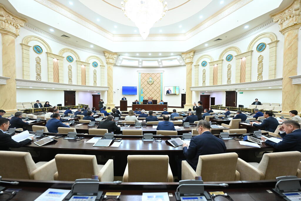 Нацеленный на поддержку отечественных товаропроизводителей закон одобрил Сенат