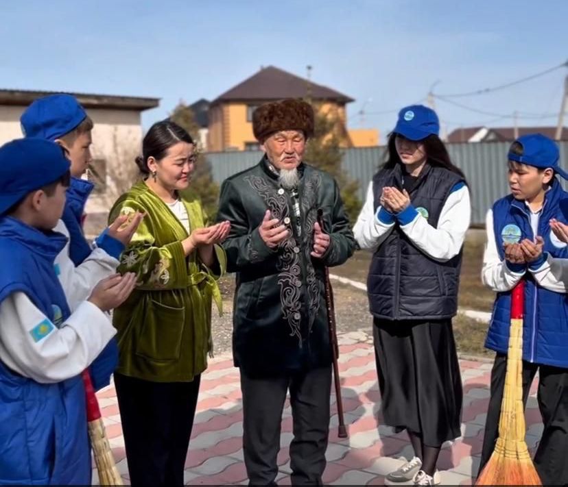 Республиканская акция «Ерлікке тағзым» ко Дню Победы проходит в Казахстане