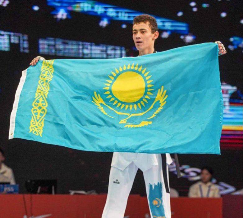 Қазақстандық таеквондошы Самирхон Абабакиров WT President's Cup халықаралық турнирінің күміс жүлдегері атанды