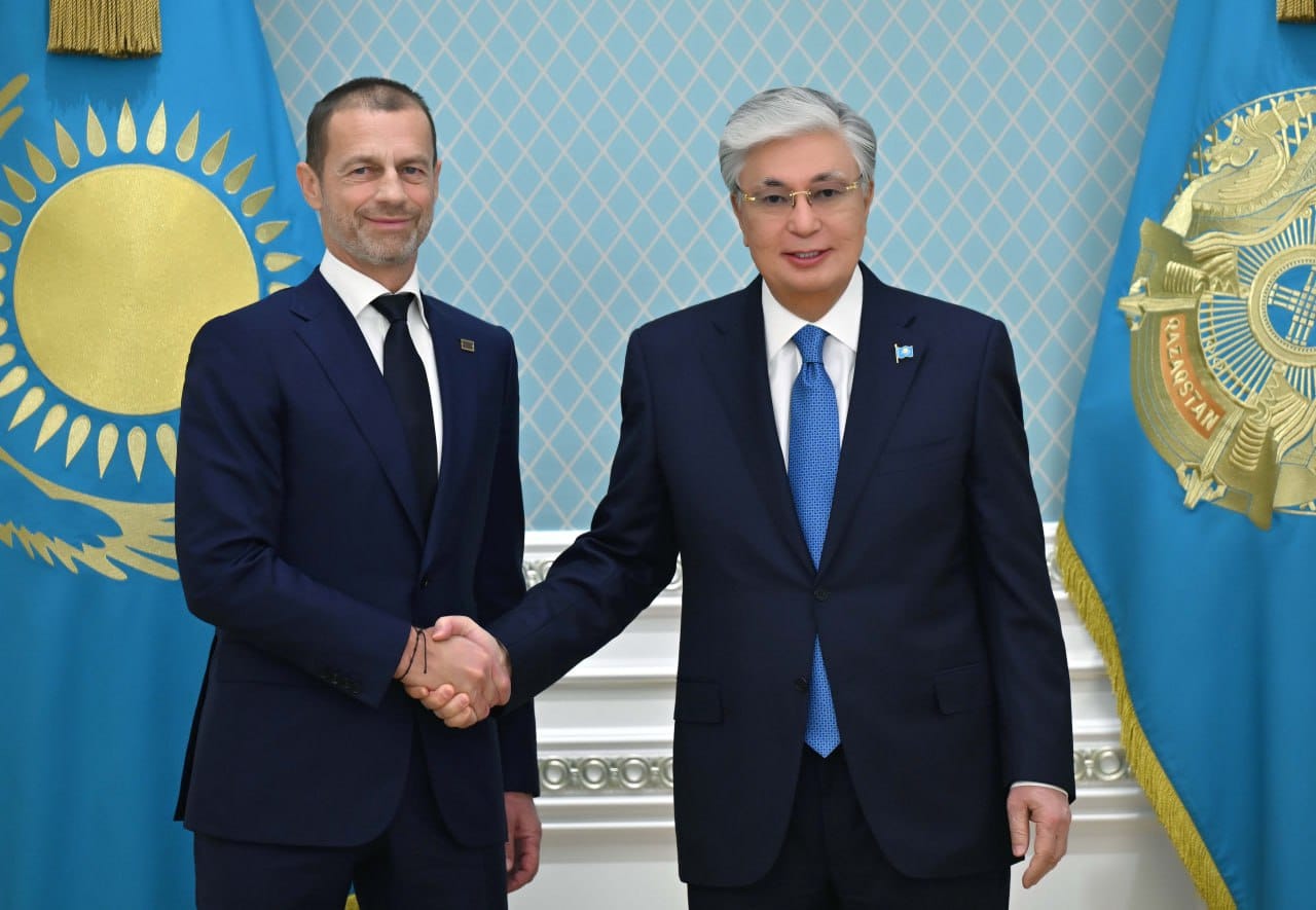 Мемлекет басшысы UEFA президенті Александер Чеферинді қабылдады