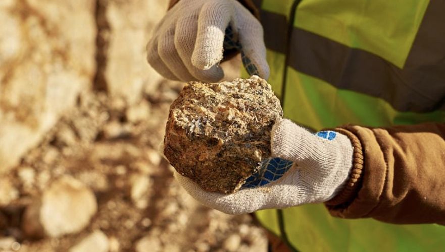 ҚР ӨНЕРКӘСІП ЖӘНЕ ҚҰРЫЛЫС МИНИСТРЛІГІ ПАЙДАЛЫ ҚАЗБАЛАРДЫ ЗАҢСЫЗ ӨНДІРУДІ ТОҚТАТАДЫ