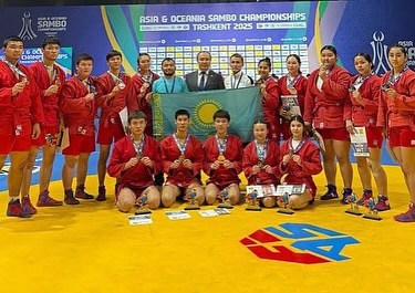 АЗИЯ ЖӘНЕ ОКЕАНИЯ ЧЕМПИОНАТЫНДА КЕНТАУЛЫҚТАР ЖЕҢІС ТҰҒЫРЫНАН КӨРІНДІ