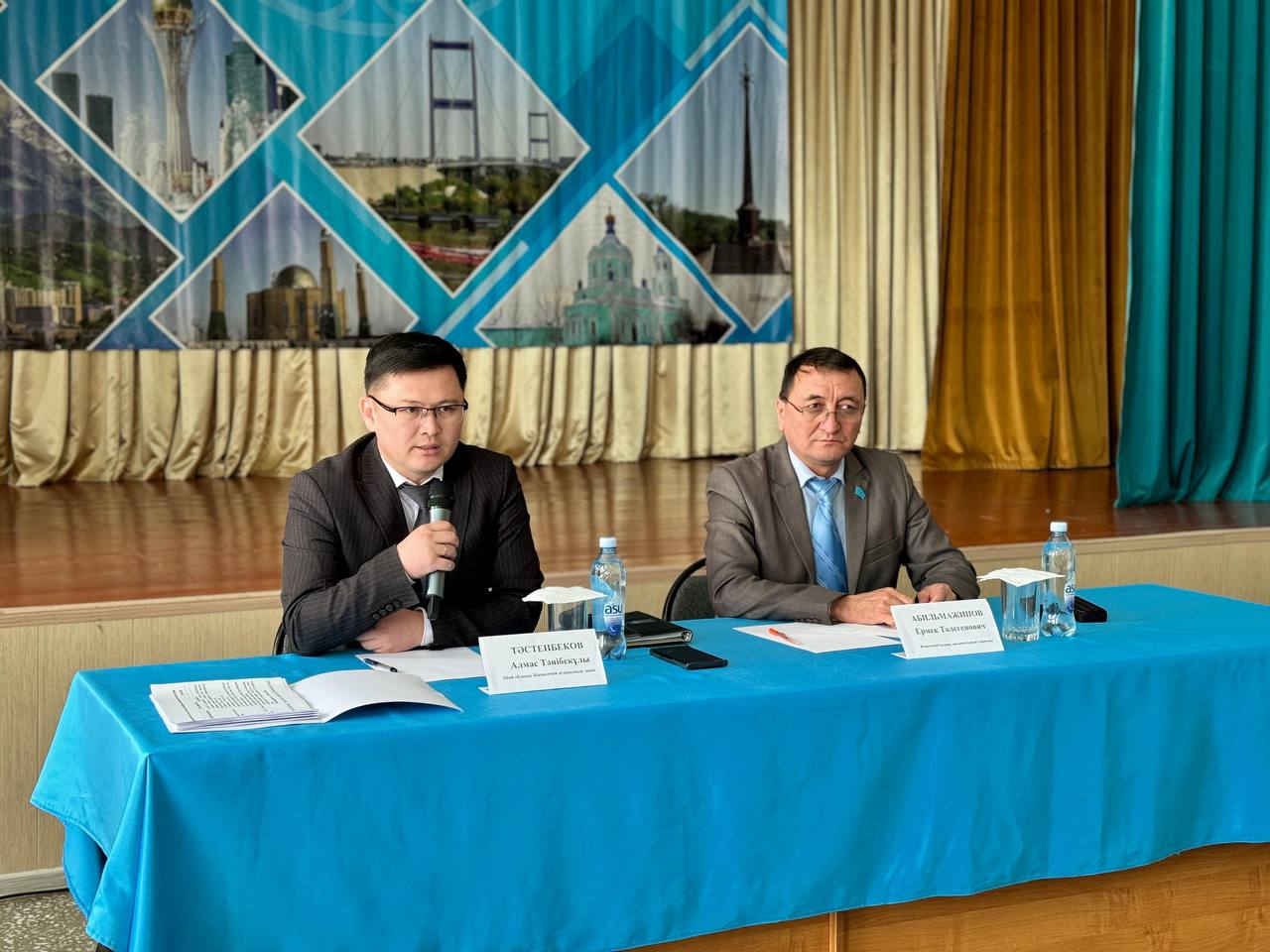 Новобаженово ауылы тұрғындарымен кездесу өтті