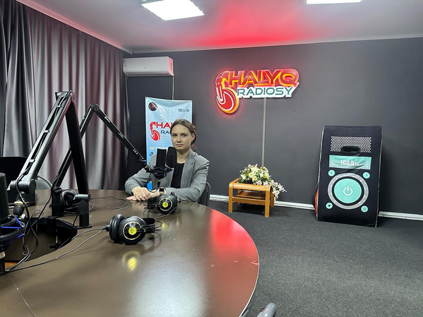 «Halyq radiosy» эфирінде