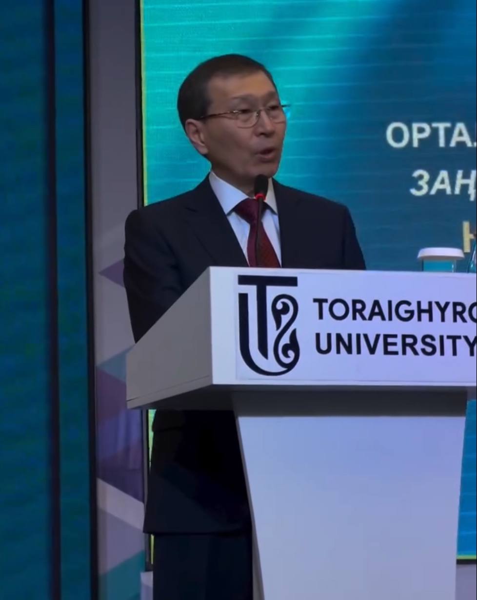 Бүгін С. Торайғыров атындағы Павлодар мемлекеттік университеті студенттері мен жастармен ҚР Орталық сайлау комиссиясының Төрағасы Әбдіров Нұрлан Мажітұлымен маңызды кездесу өткізді. Бұл кездесуге саяси партия өкілдері, депутаттар мен белсенді жастар да қатысты