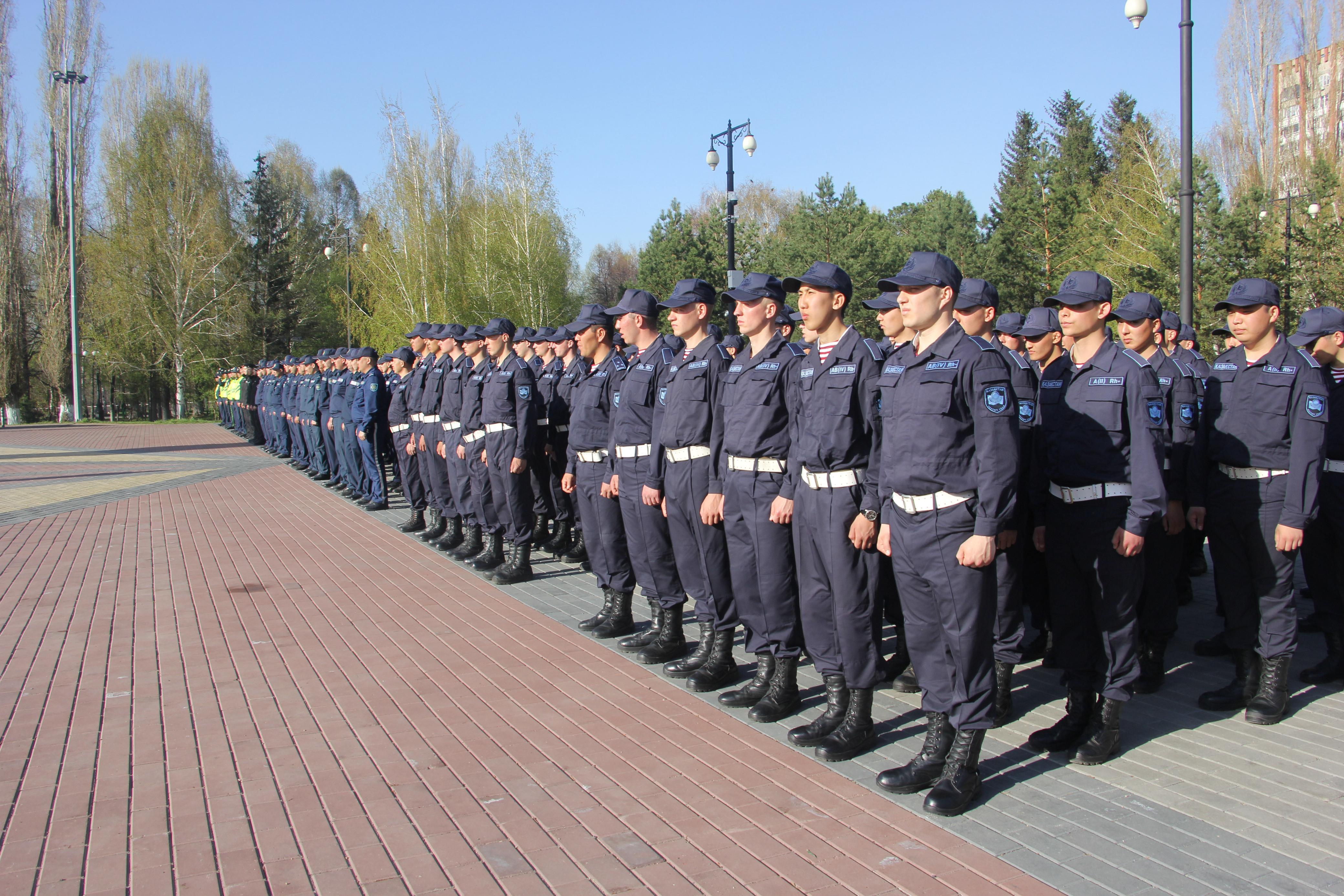 ПОЛИЦЕЙСКИЕ ВКО НА СТРАЖЕ ЗАКОНА И ПОРЯДКА