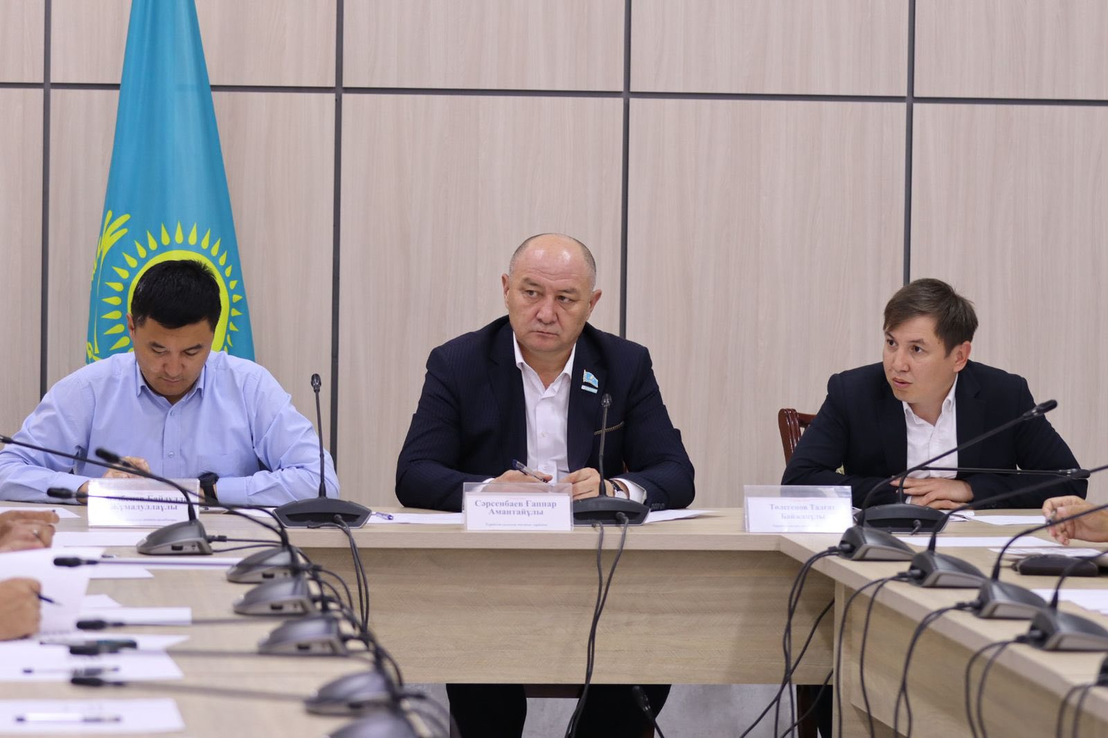 ТҰРАҚТЫ КОМИССИЯ ОТЫРЫСЫ БОЛЫП ӨТТІ