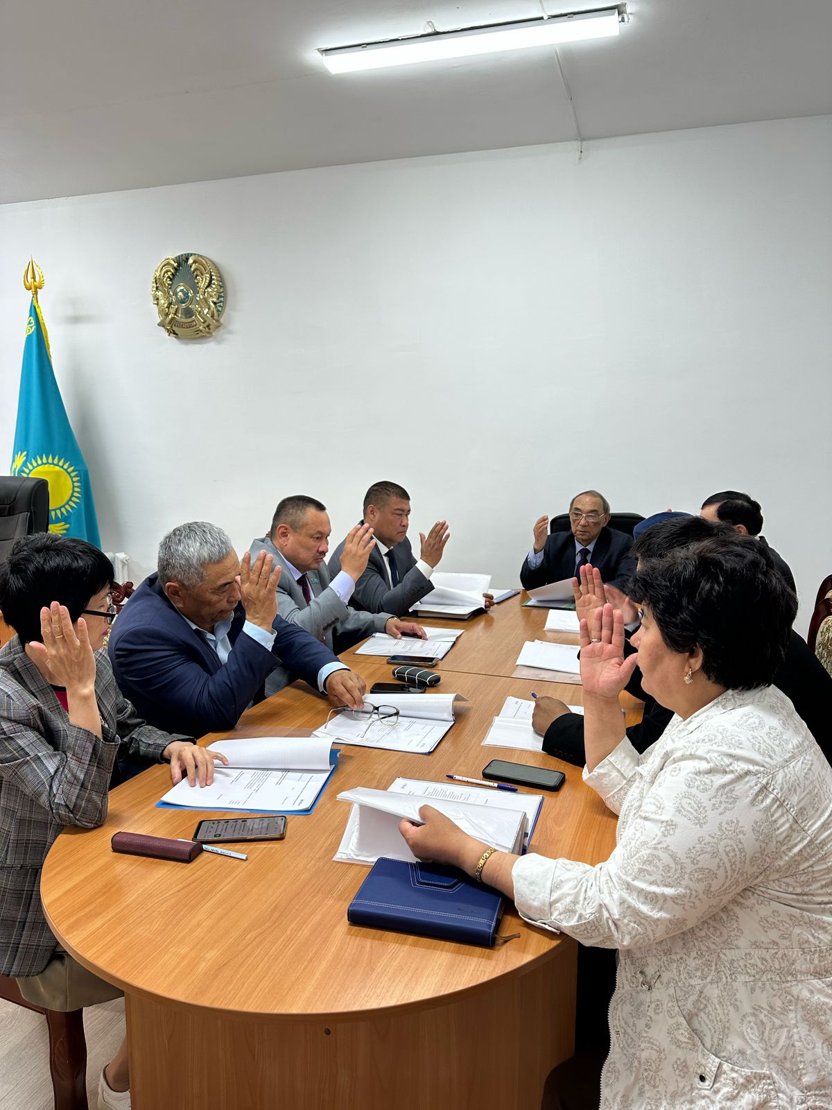 ШАЛҚАР АУДАНДЫҚ ҚОҒАМДЫҚ КЕҢЕСІНІҢ ОТЫРЫСЫ ӨТТІ