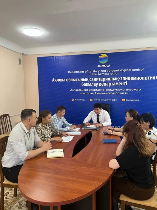 Ақмола облысының санитариялық-эпидемиологиялық бақылау департаментінде ведомствоның аумақтық бөлімшелерінде анықталған сыбайлас жемқорлық тәуекелдеріне жүргізілген ішкі талдау қорытындылары талқыланды.