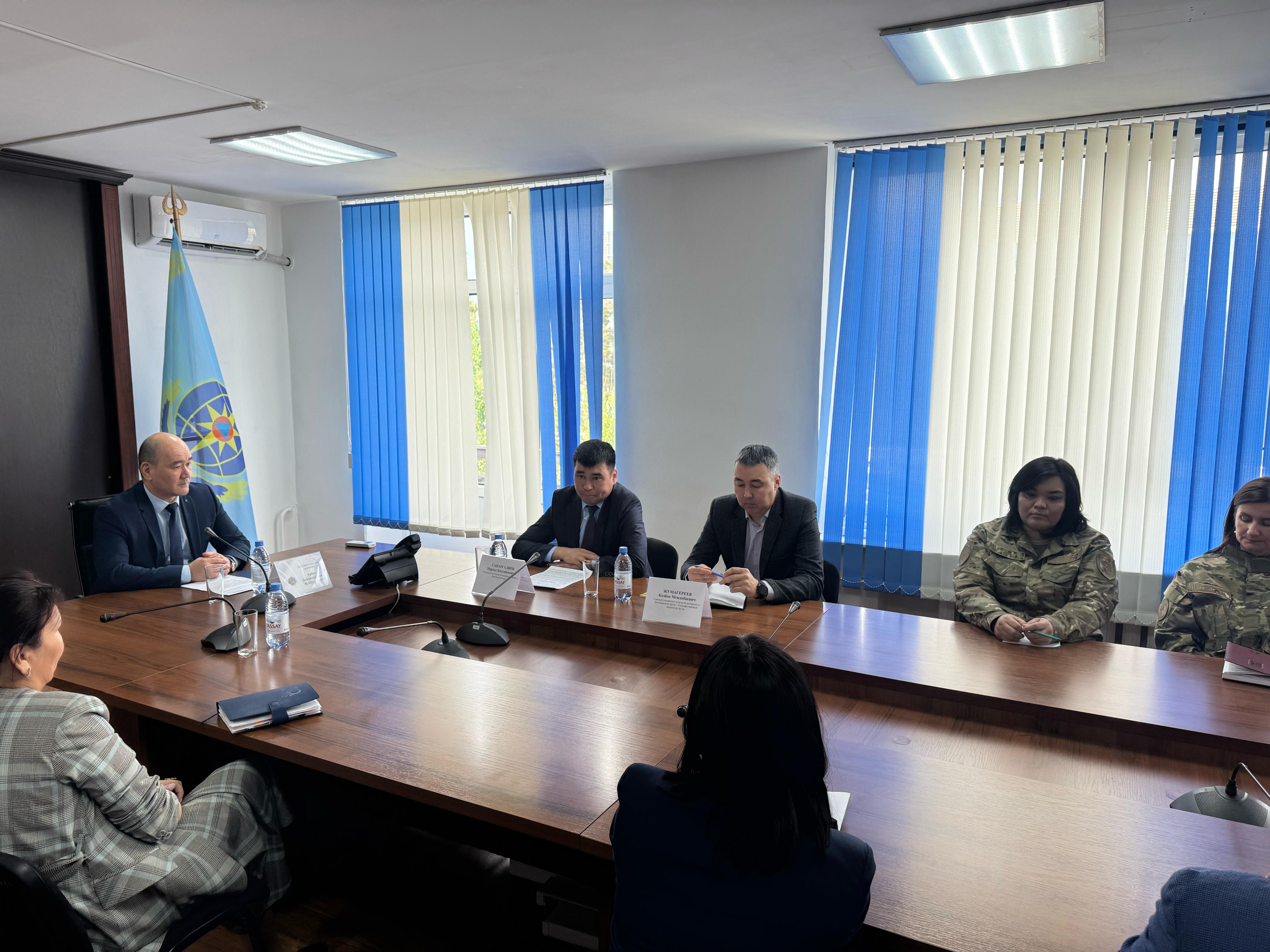 Круглый стол, приуроченный ко Всемирному дню охраны труда