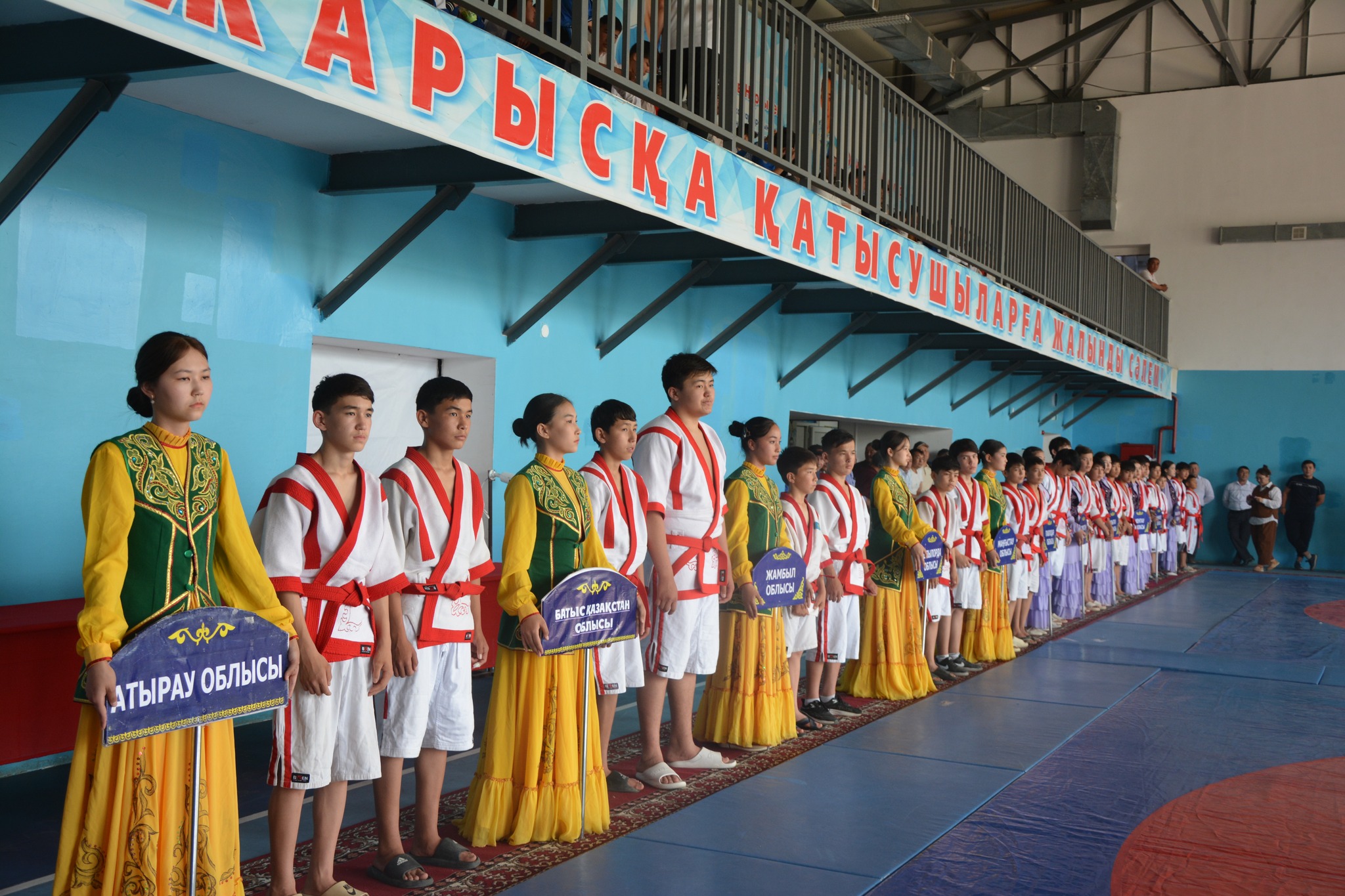 ҚАЗАҚ КҮРЕСІНЕН РЕСПУБЛИКАЛЫҚ ТУРНИРДІҢ АШЫЛУ САЛТАНАТЫ ӨТТІ