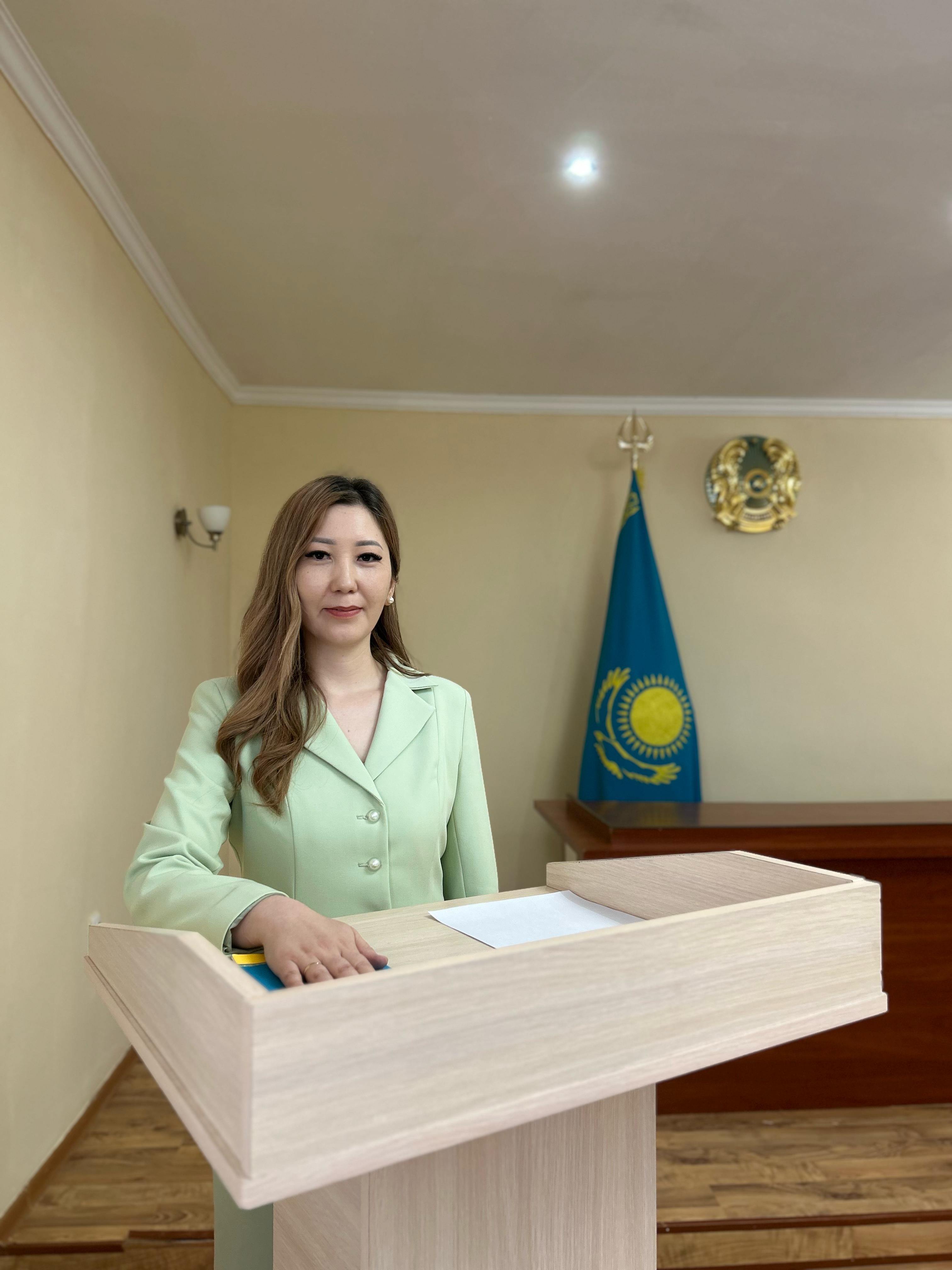 Cалтанатты түрде ант беру рәсімі өтті.