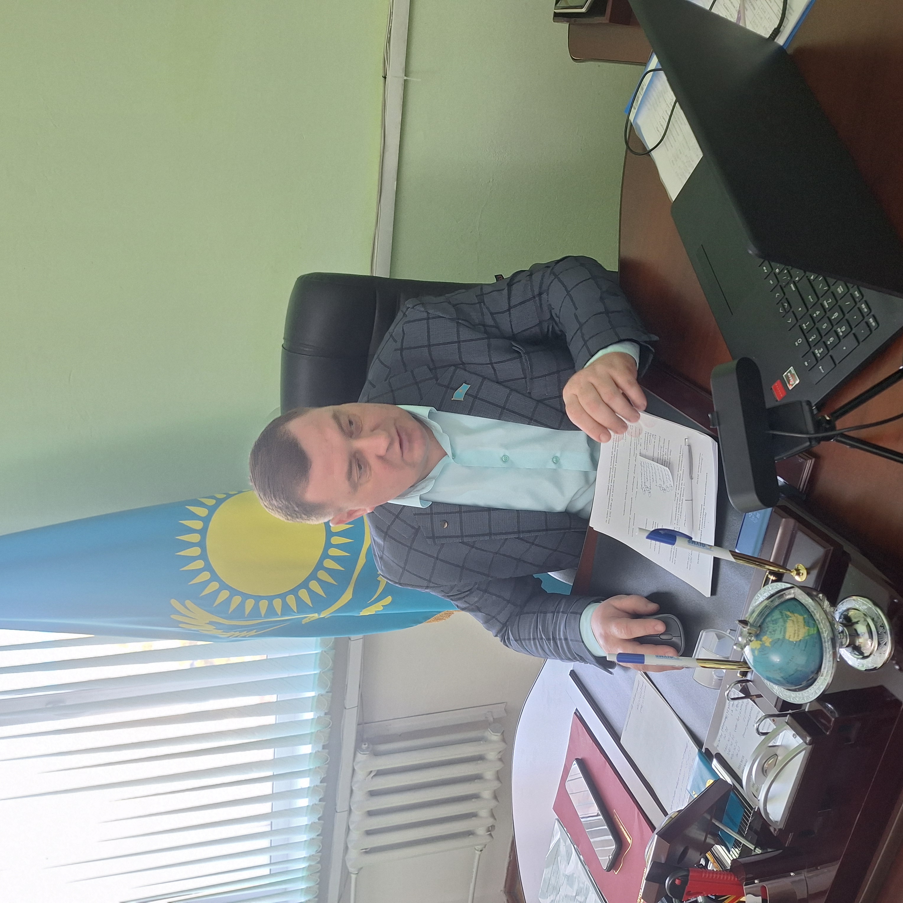 Мәслихаттың кезектен тыс сессиясы өткізілді