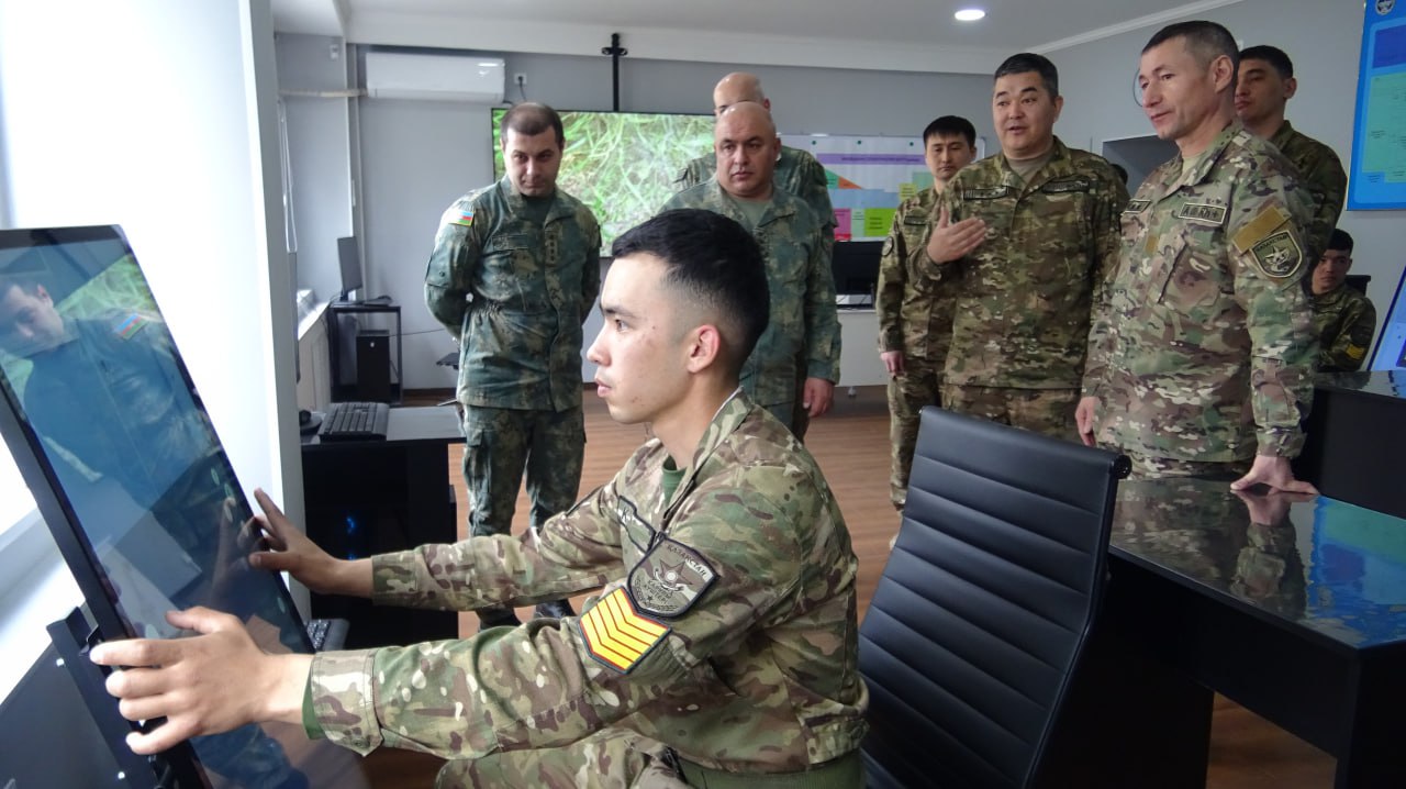 Қазақстан мен Әзербайжан әскери қызметшілері ақпаратты техникалық қорғау мәселелерін талқылады