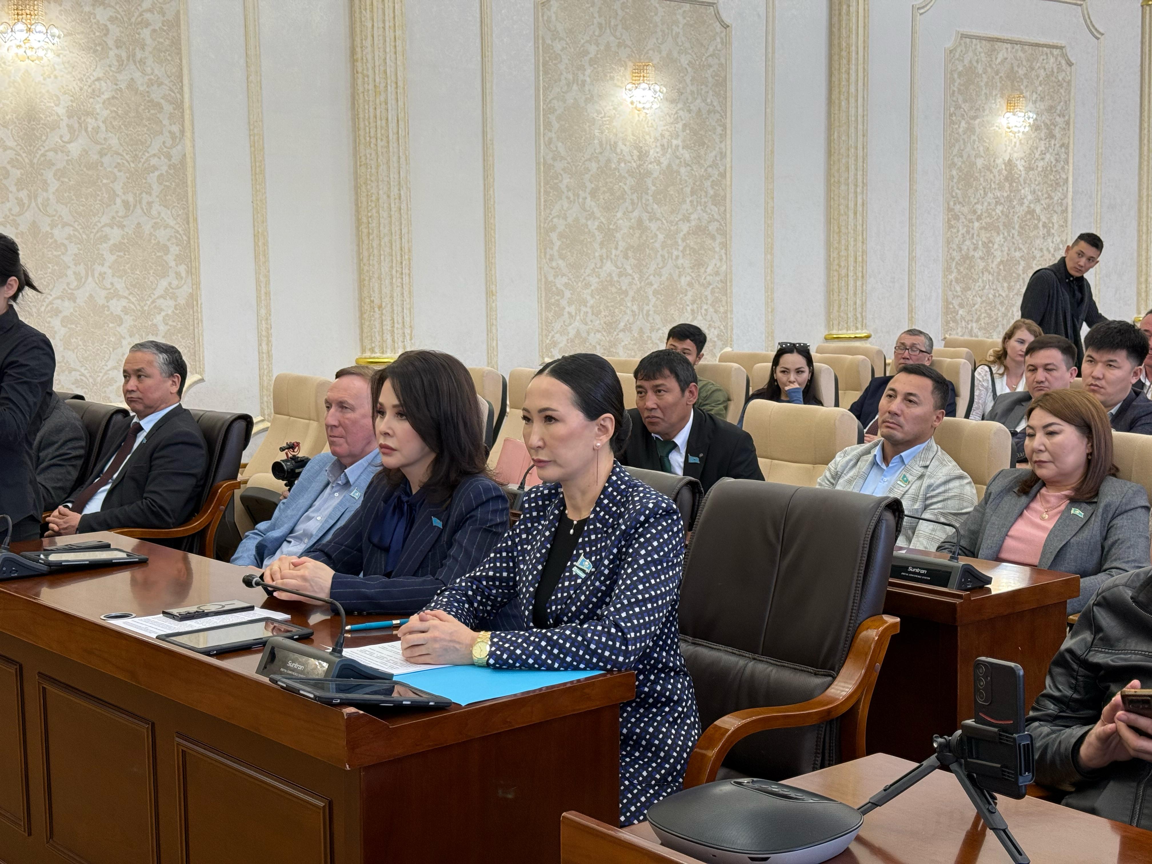 Состоялась 19-я очередная сессия Уральского городского маслихата