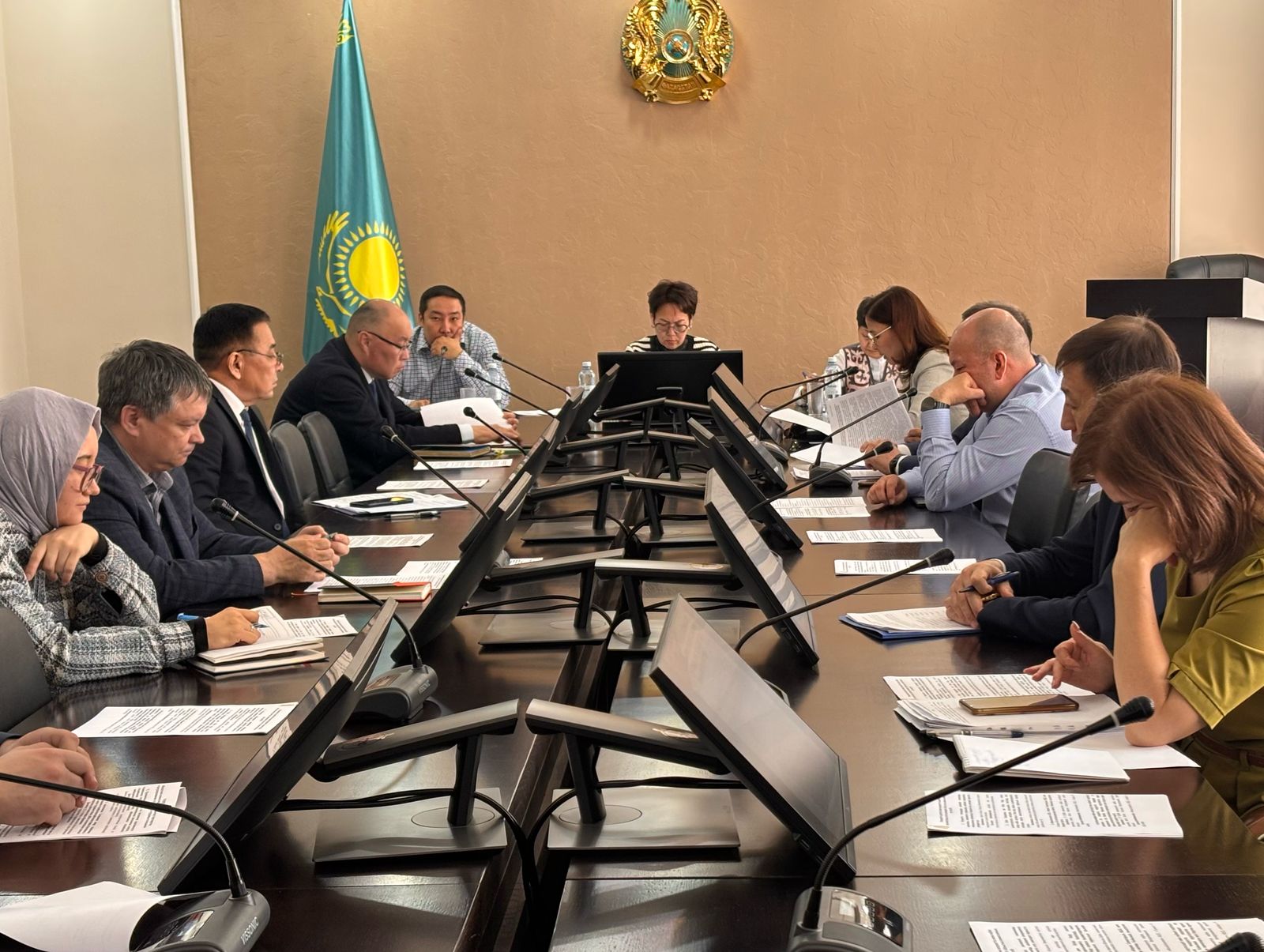 В акимате области прошло заседание комиссии по социальному партнерству и регулированию социальных и трудовых отношений