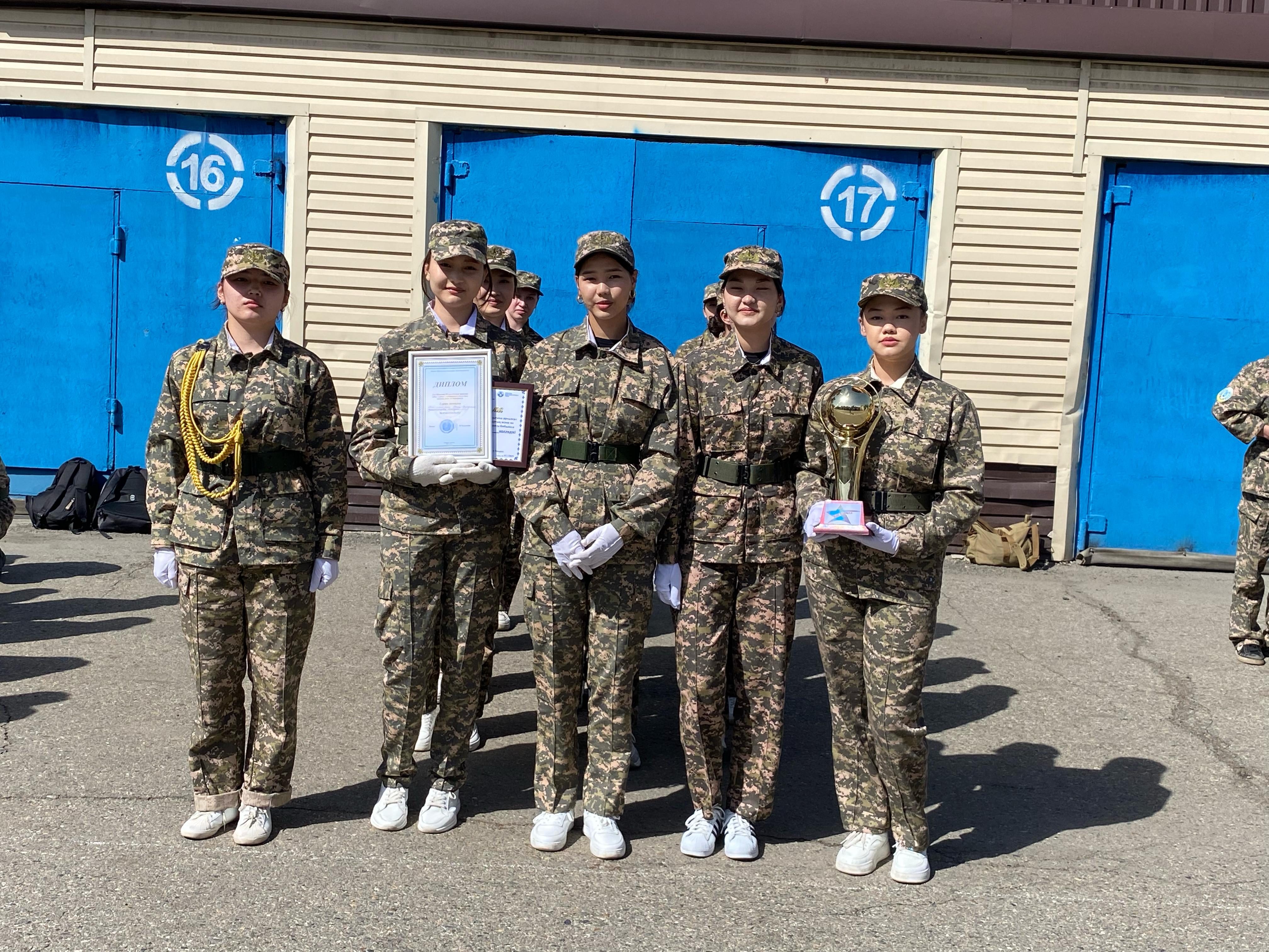 Ұлы Жеңістің 80-жылдық күніне арналған колледж студенттері арасында «Жас Сарбаз» клубтарының облыстық сап және ән байқауы