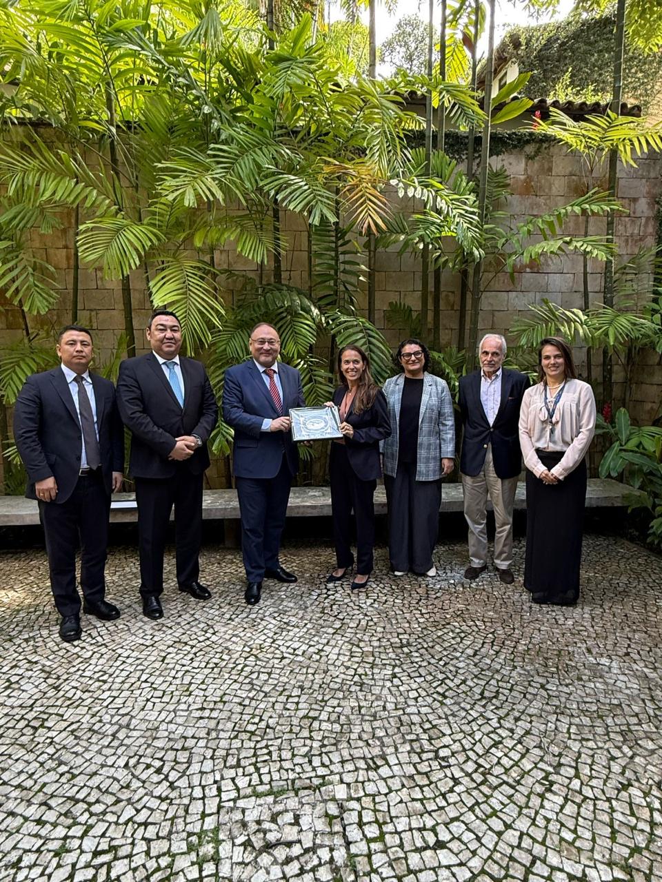 Prospects for research cooperation discussed