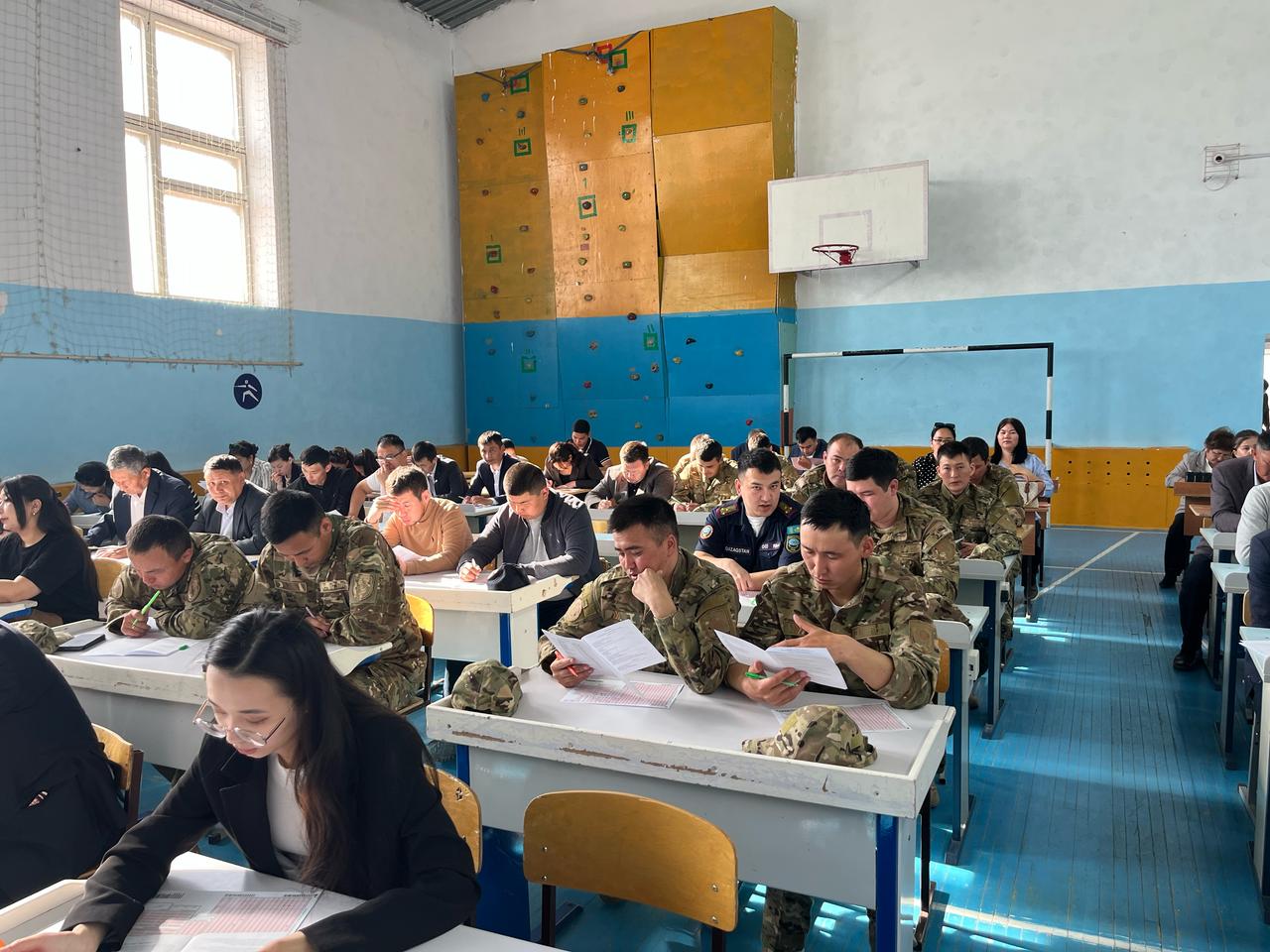 Тестирование по определению уровня владения казахским языком через систему «Казтест».