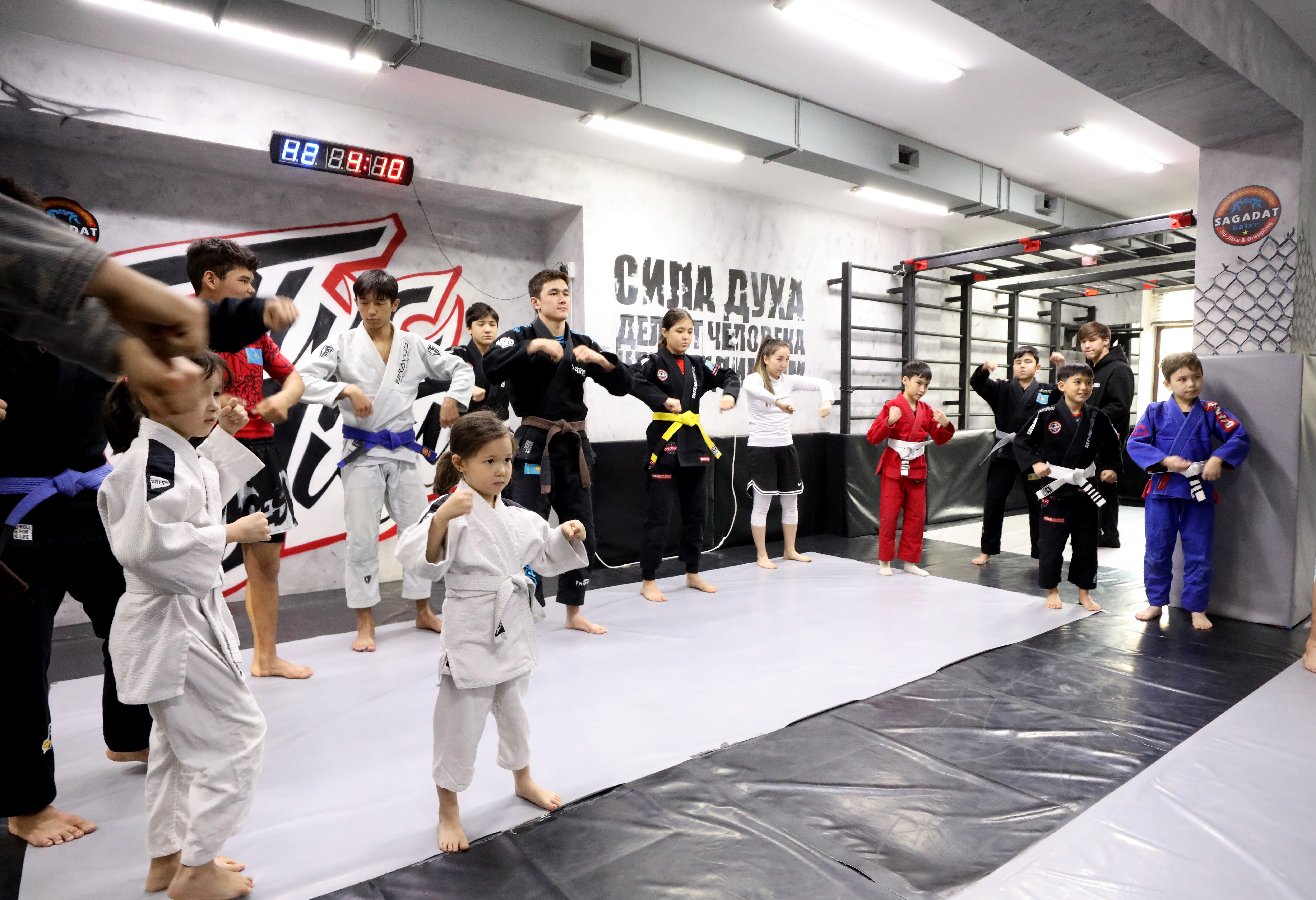 «Ұлттық спорт күні»: ТЖМ салт-дәстүрлердің күшін және жеңімпаздар рухын дамытады