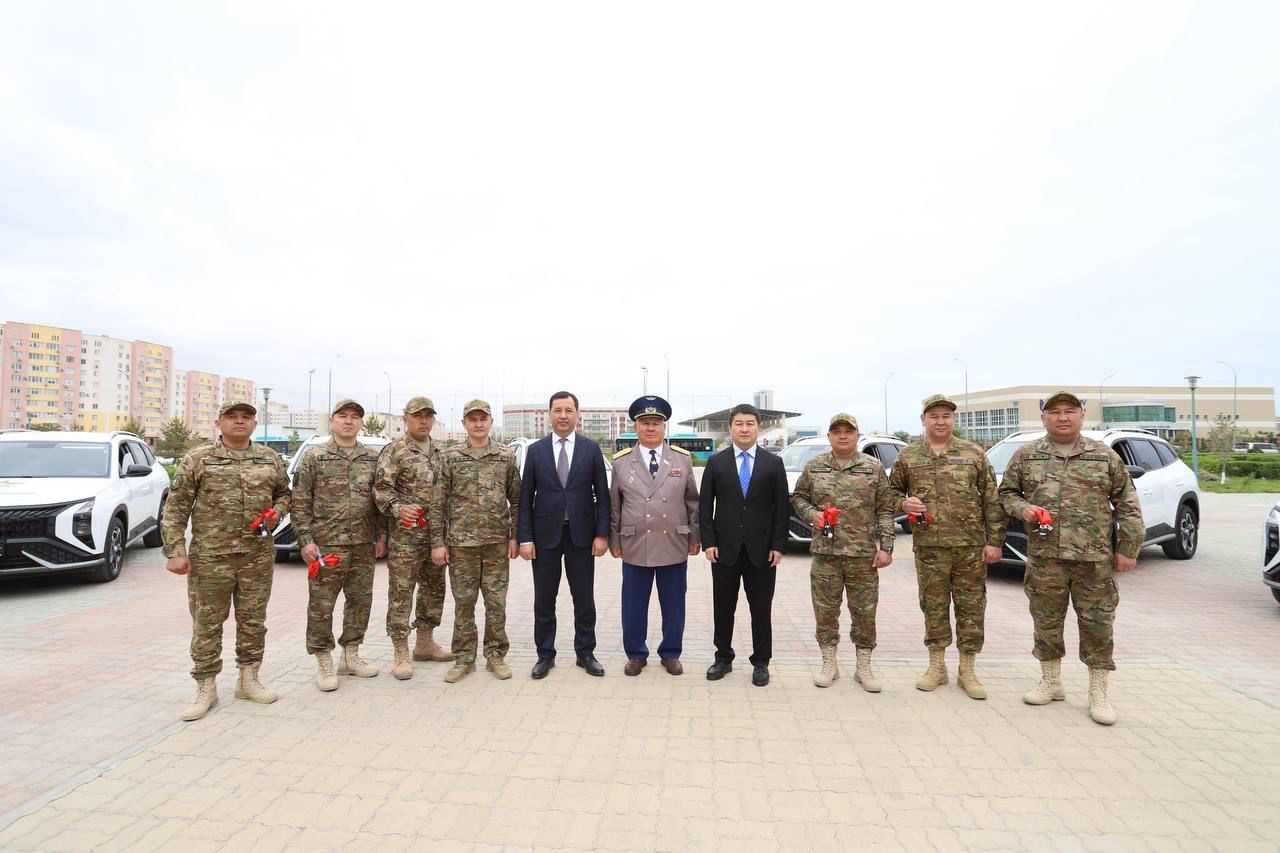 Маңғыстауда қорғаныс істері жөніндегі департамент жаңа автокөліктермен толықты