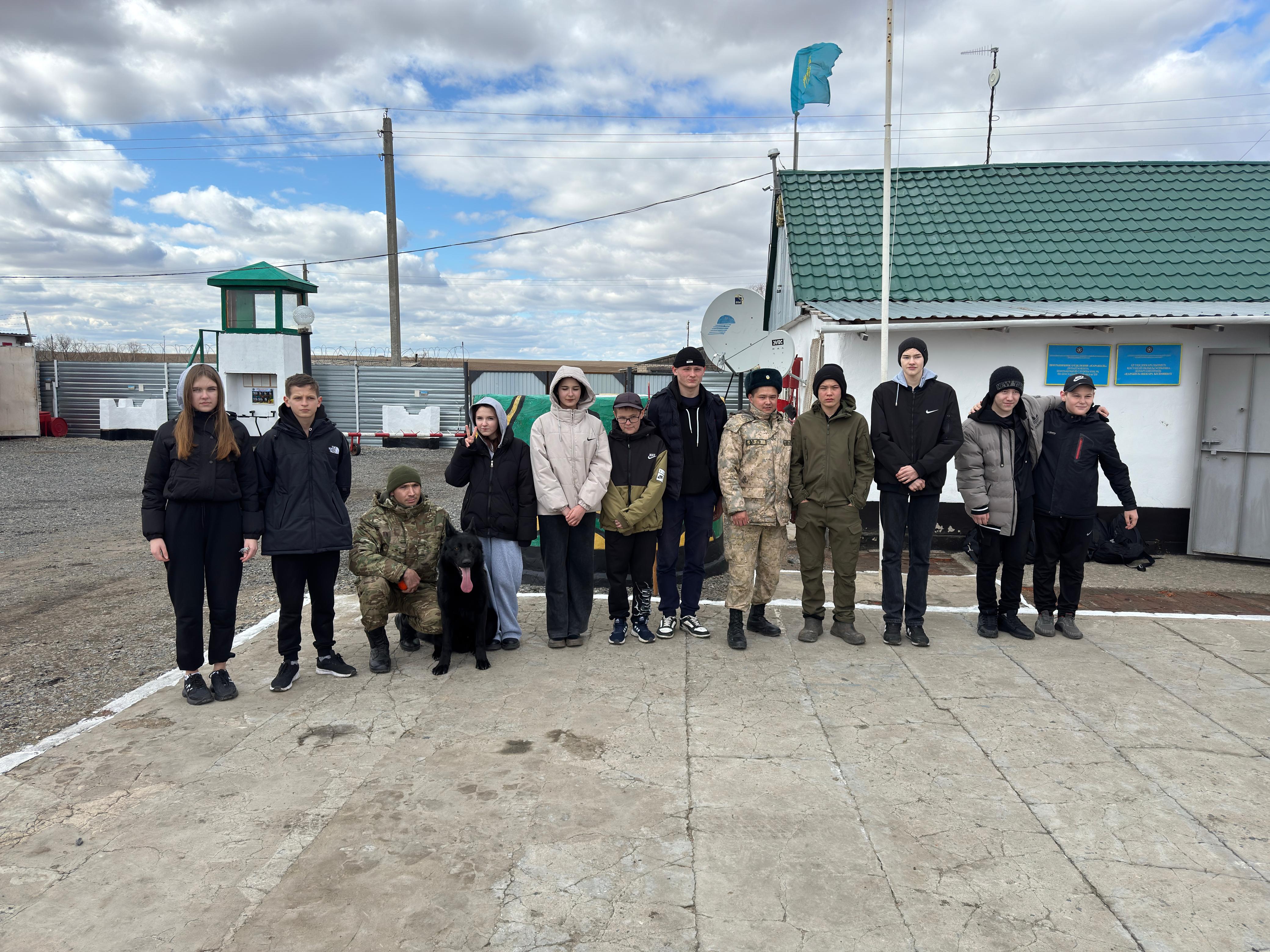 "Костряков жалпы білім беретін мектебі" КММ оқушылары үшін "армиядағы өмірден бір күн"