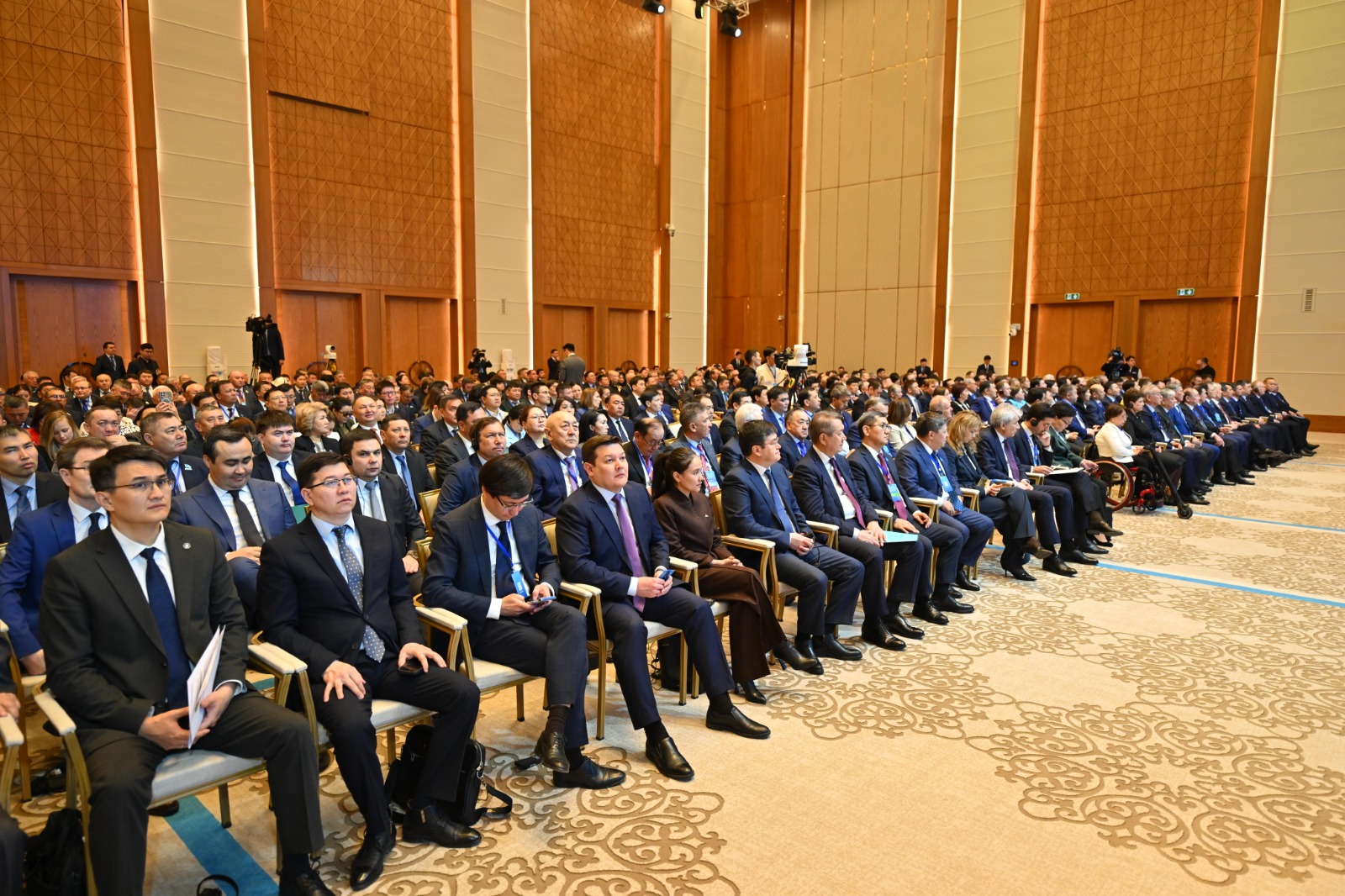 Астанада ҚР Парламенті Сенаты жанындағы мәслихаттармен өзара іс-қимыл жөніндегі Кеңестің кеңейтілген отырысы өтті.