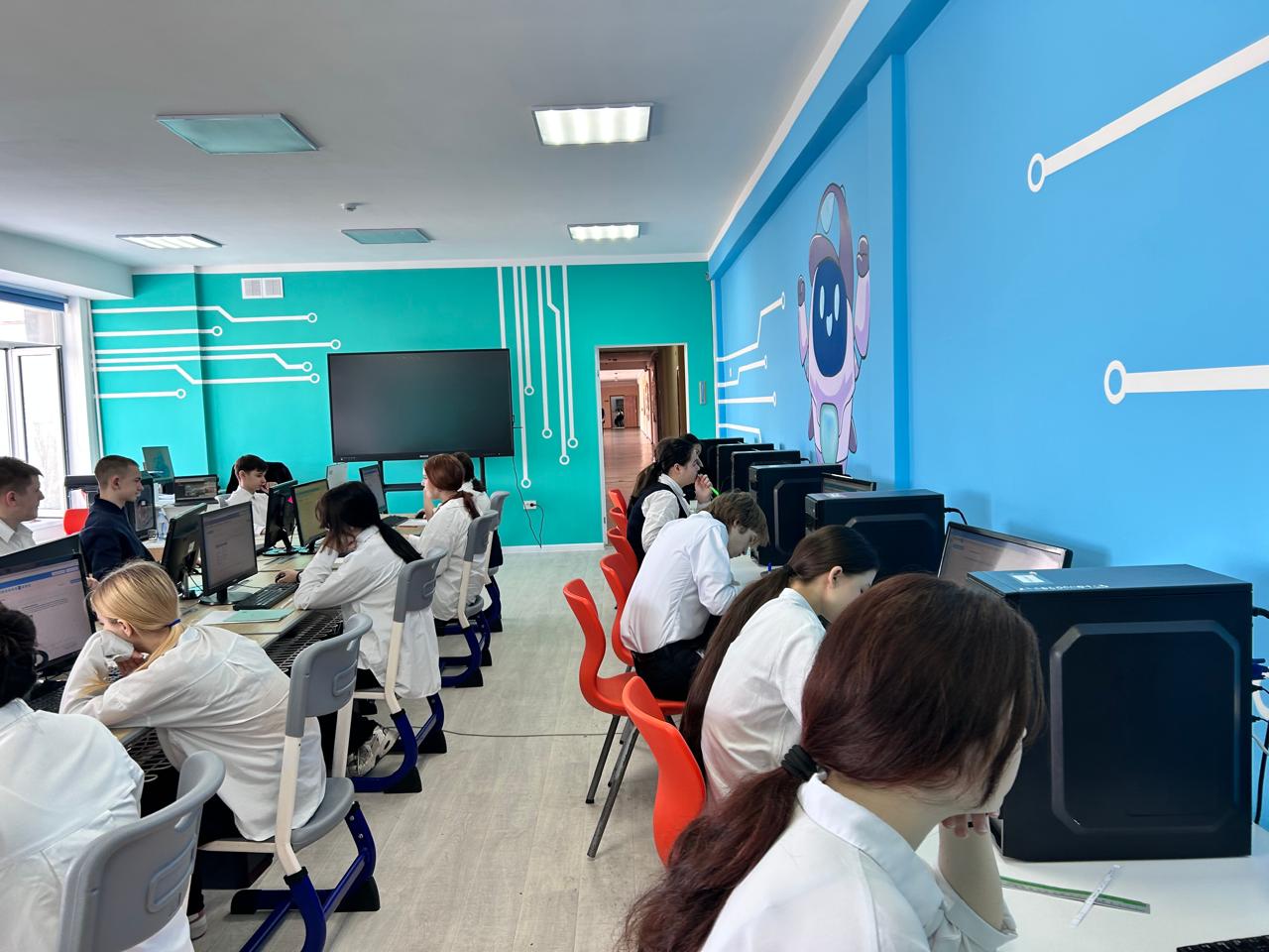 В Казахстане стартовало международное исследование PISA-2025