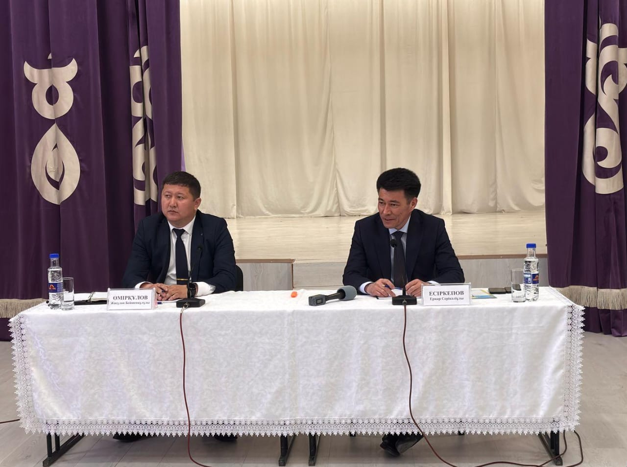 Аудан әкімі Луговой ауылының тұрғындарымен кездесті