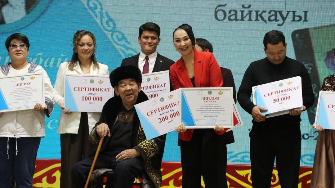 ТҮРКІСТАН: ТҮЛКІБАСТА «АЛПЫСБАЙДЫҢ АЛПЫС ӘЗІЛІ» АТТЫ ОБЛЫСТЫҚ ӘЗІЛКЕШТЕР БАЙҚАУЫ ӨТТІ