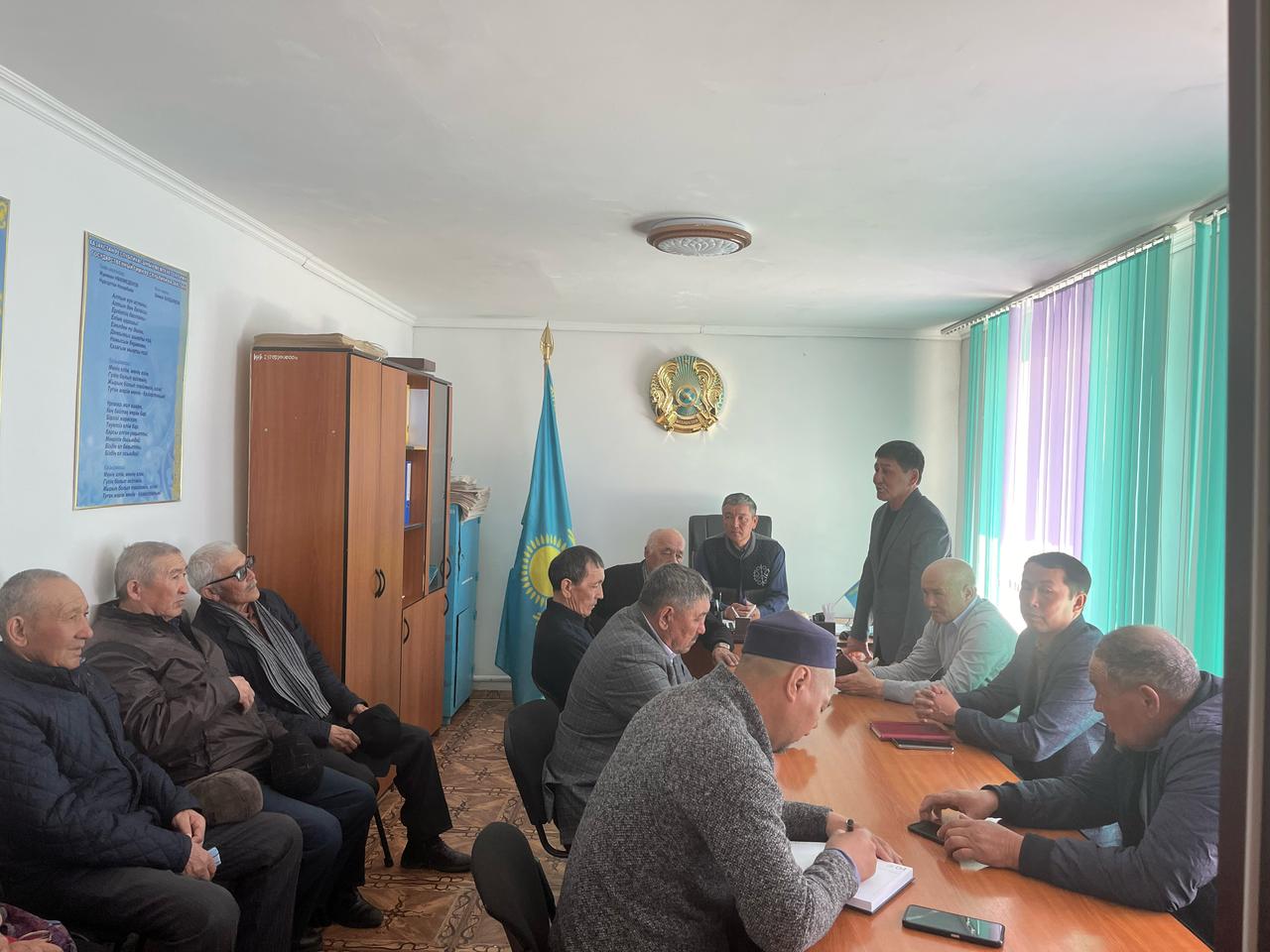 Құйған ауылында Қоғамдық кеңес мүшелерімен кездесу өтті.