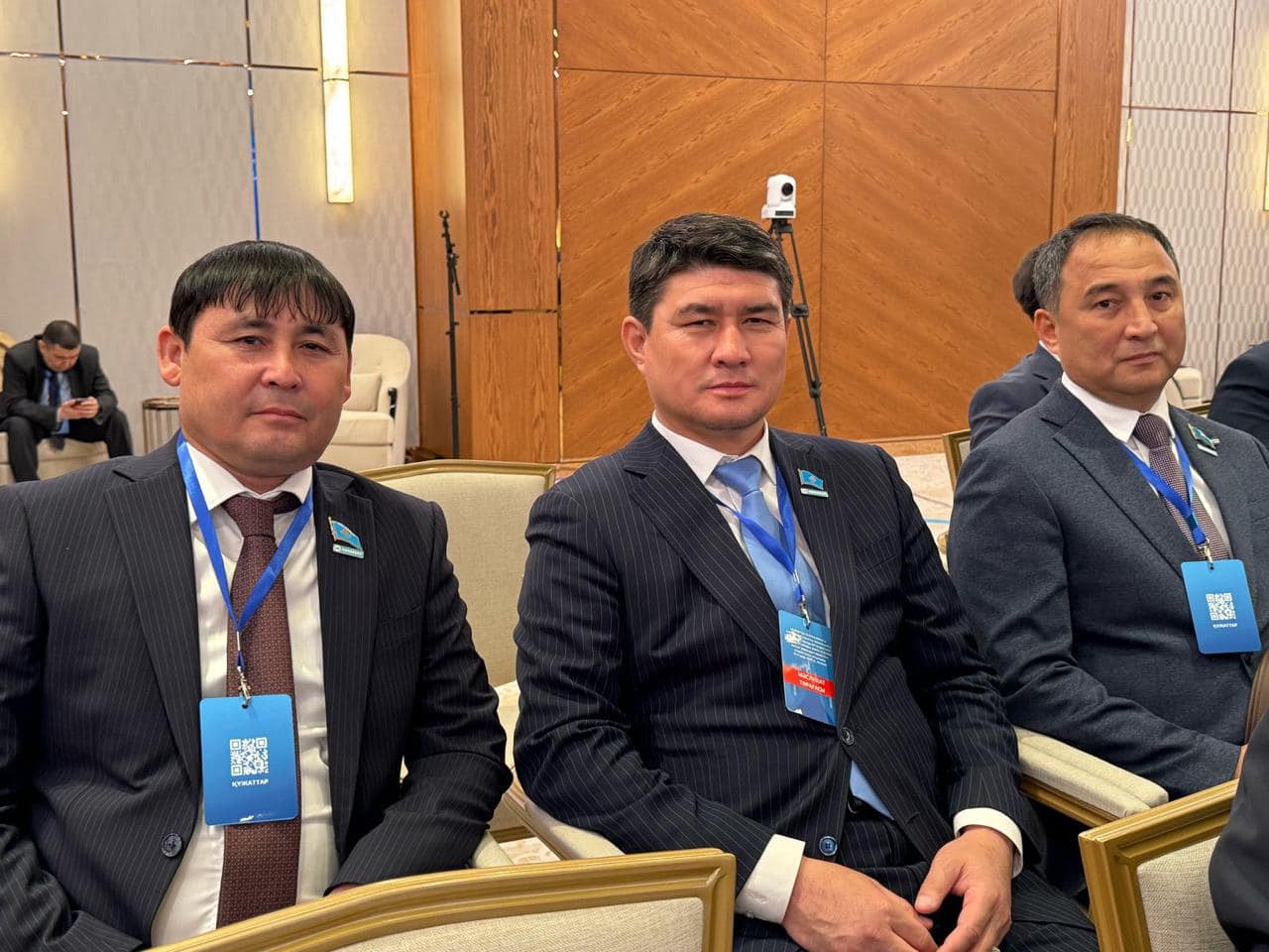 ӨҢІР МЕН ОРТАЛЫҚ АРАСЫНДА БАЙЛАНЫС