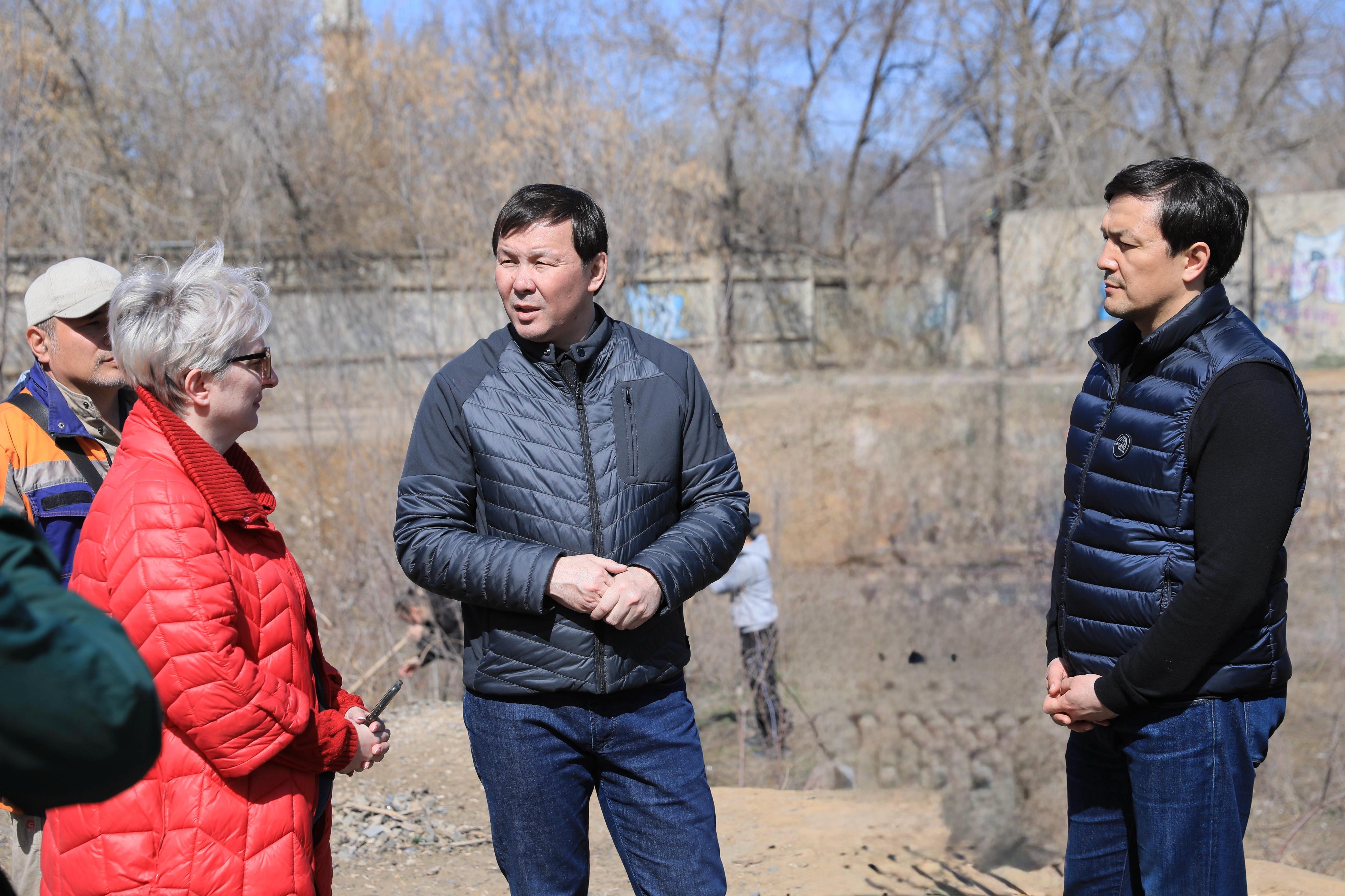 25 мекеме Әуеқалашықты қоқыстан тазартты