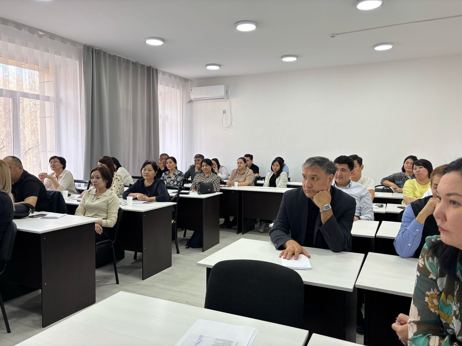 «Заң және тәртіп»: мемлекеттік органдарда сыбайлас жемқорлыққа қарсы практика бойынша семинар өтті