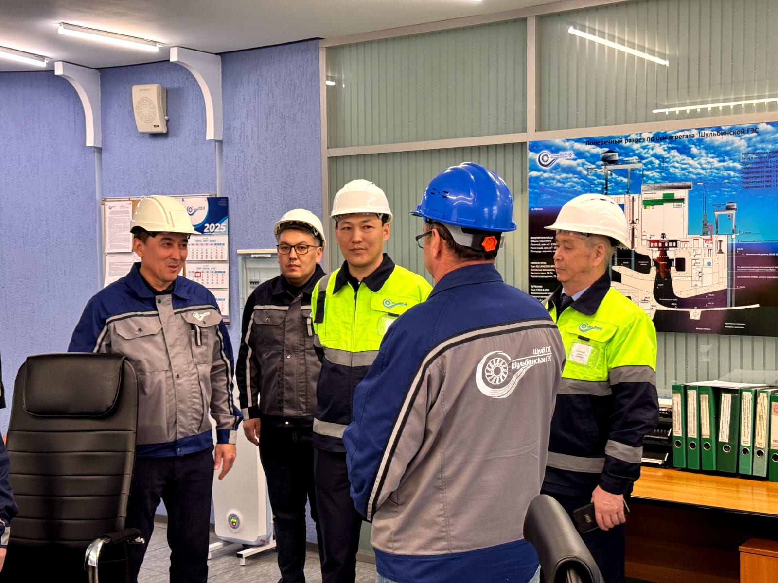 Председатель Комитета атомного и энергетического надзора и контроля посетил Абайскую область