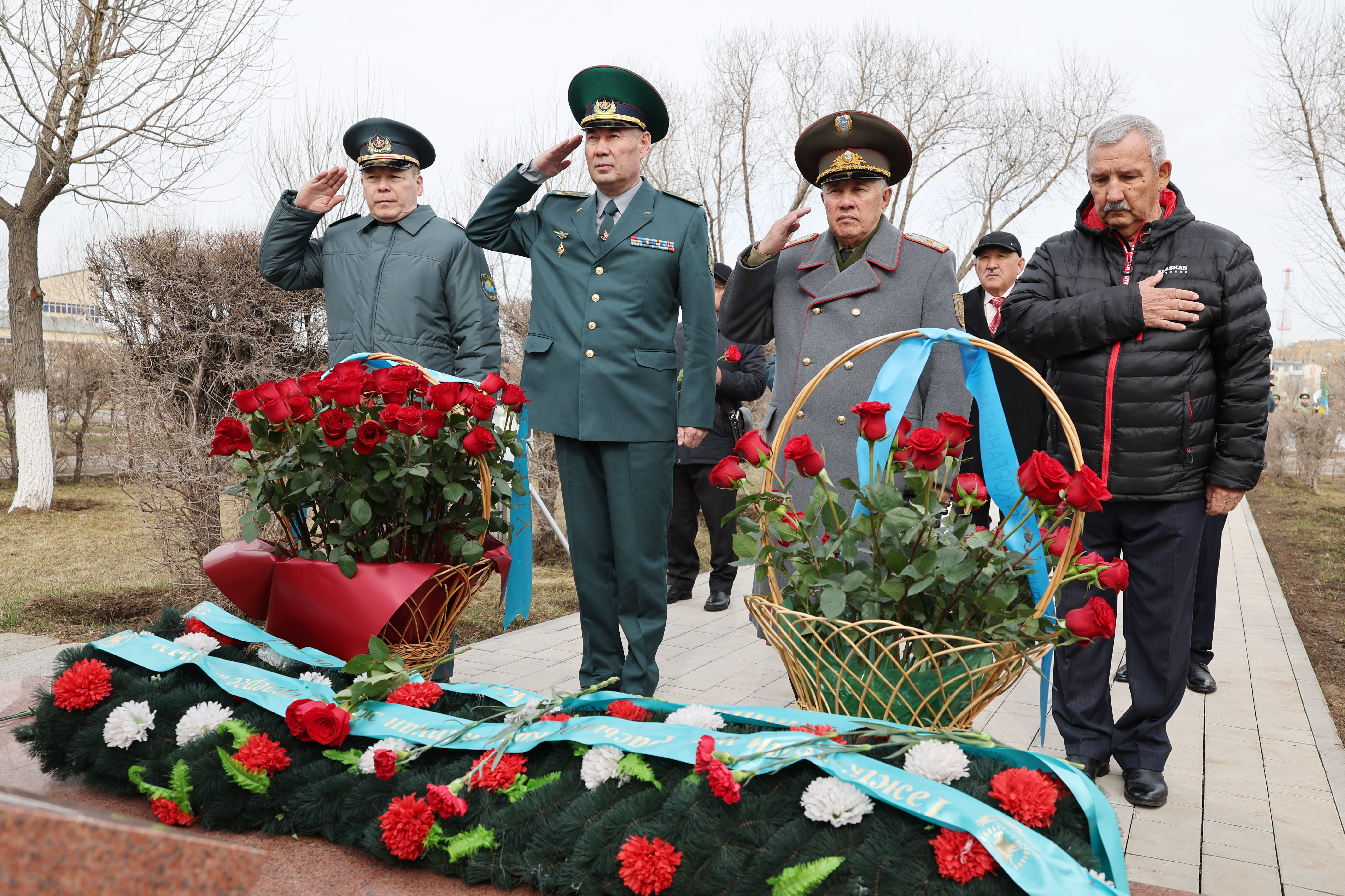 Ұлттық ұлан “Қазбаттың” әскери қызметшілеріне құрмет көрсетті