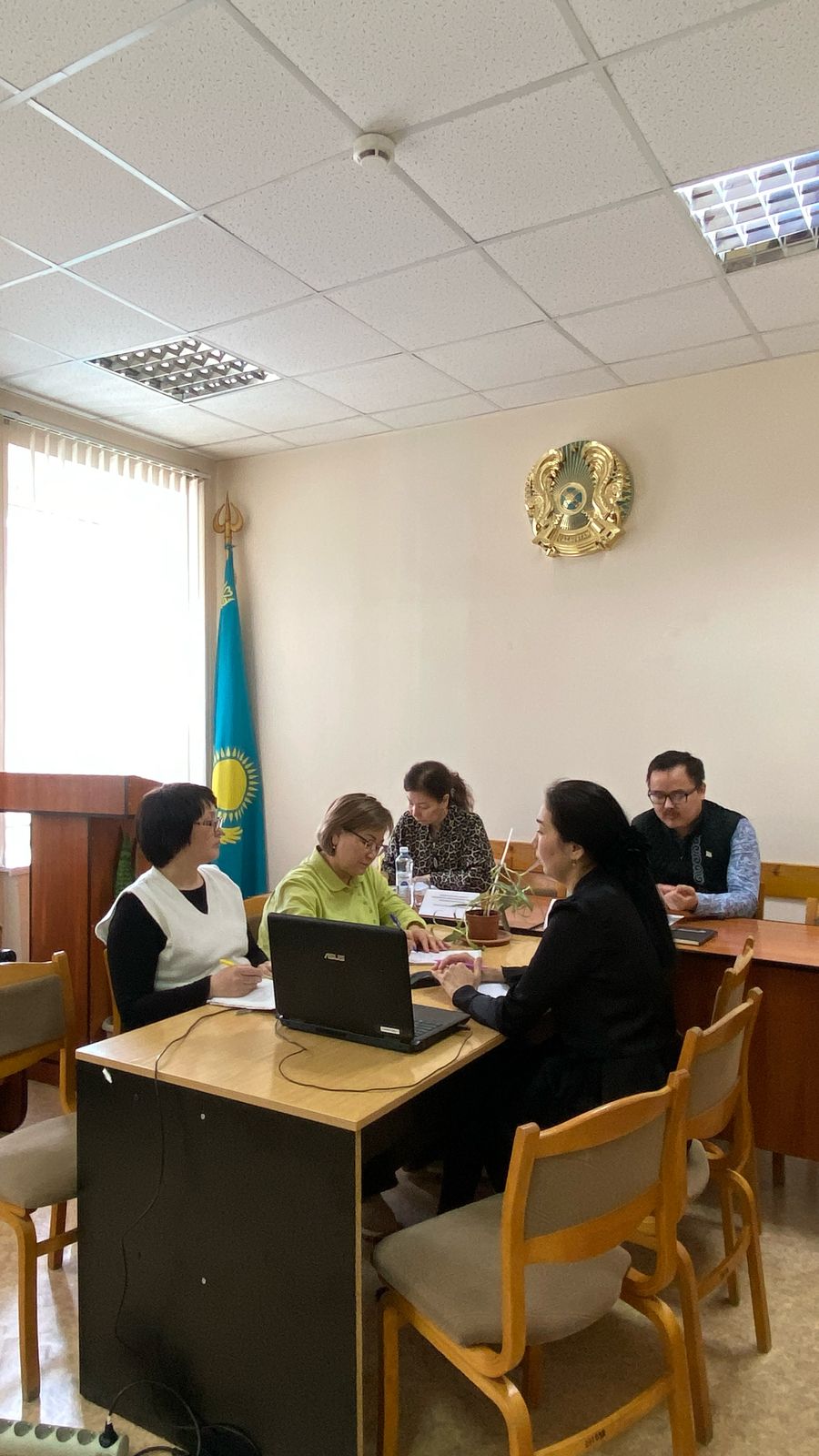 Сыбайлас жемқорлыққа қарсы іс-қимыл саласындағы заңнаманы іске асыру және сыбайлас жемқорлыққа қарсы саясатты іске асыру, мемлекеттік қызметшілердің әдеп қағидасы, көрсетілетін мемлекеттік қызметтер сұрақтары бойынша семинар өткізілді