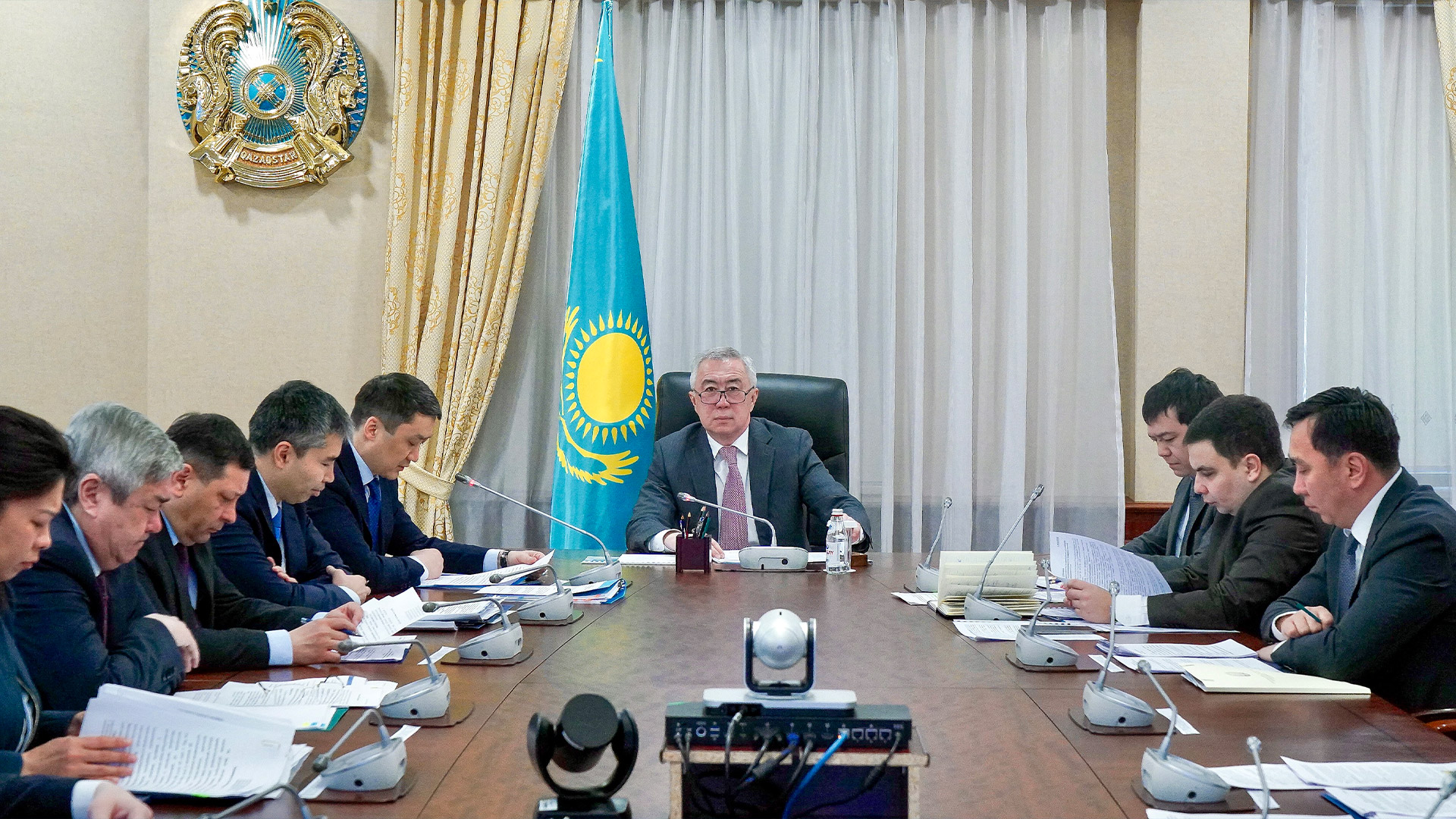 Үкіметте кәсіпкерлік қызметті реттеу мәселелері жөніндегі ведомствоаралық комиссияның отырысы өтті