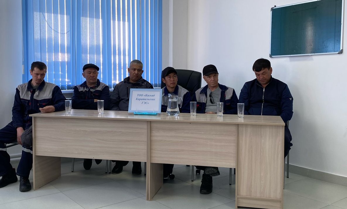 "Табысқа апаратын жол: жұмыста қуаныш табу және өмірдегі мақсаттарға жету жолы" атты кездесу