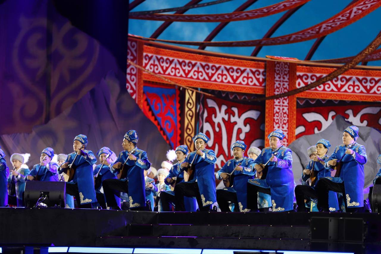 Ақтаулық өнерпаздар дәстүрлі ән мен жырдан шашу шашты