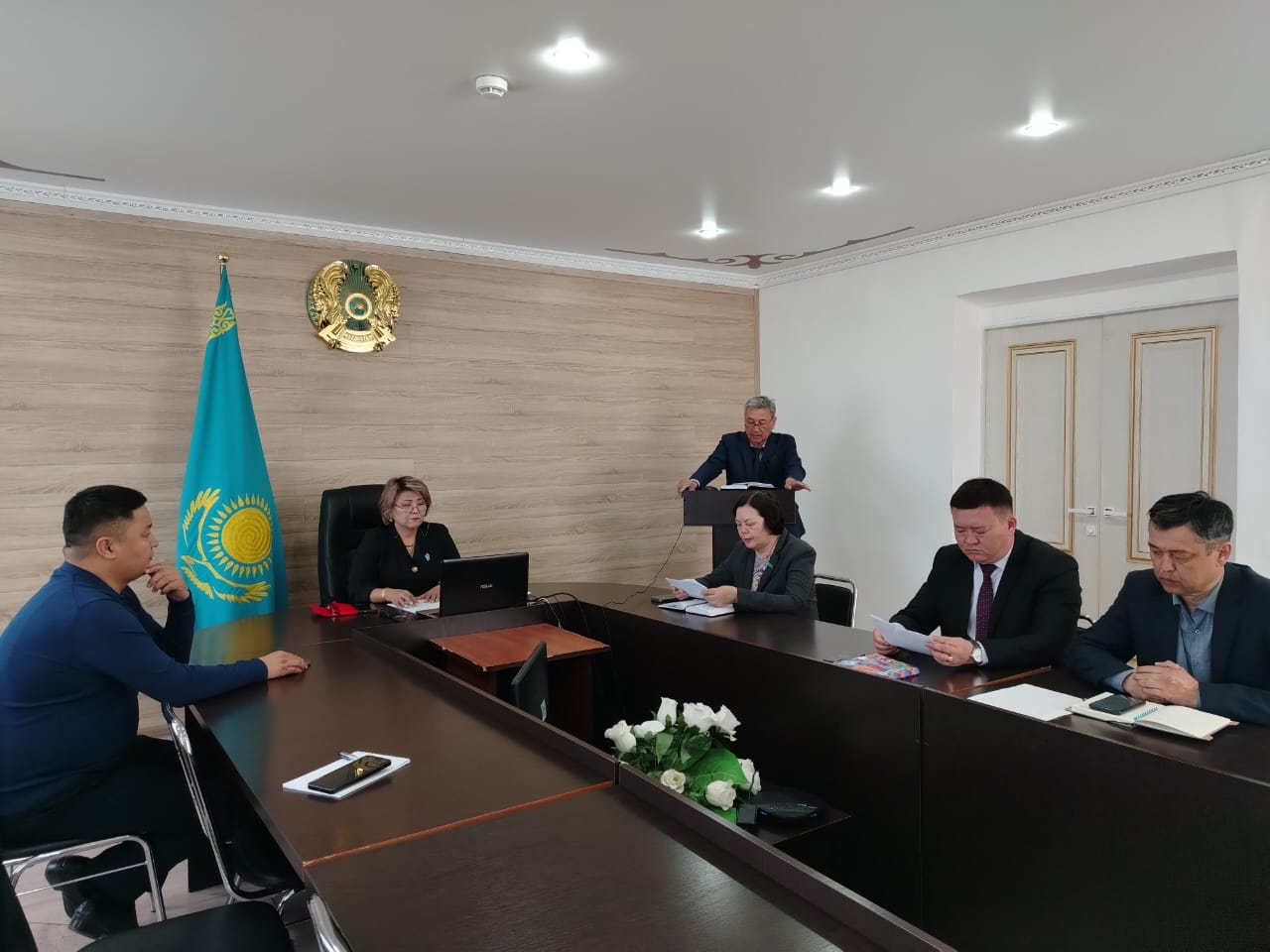 Тұрақты комиссияның кезекті отырысы