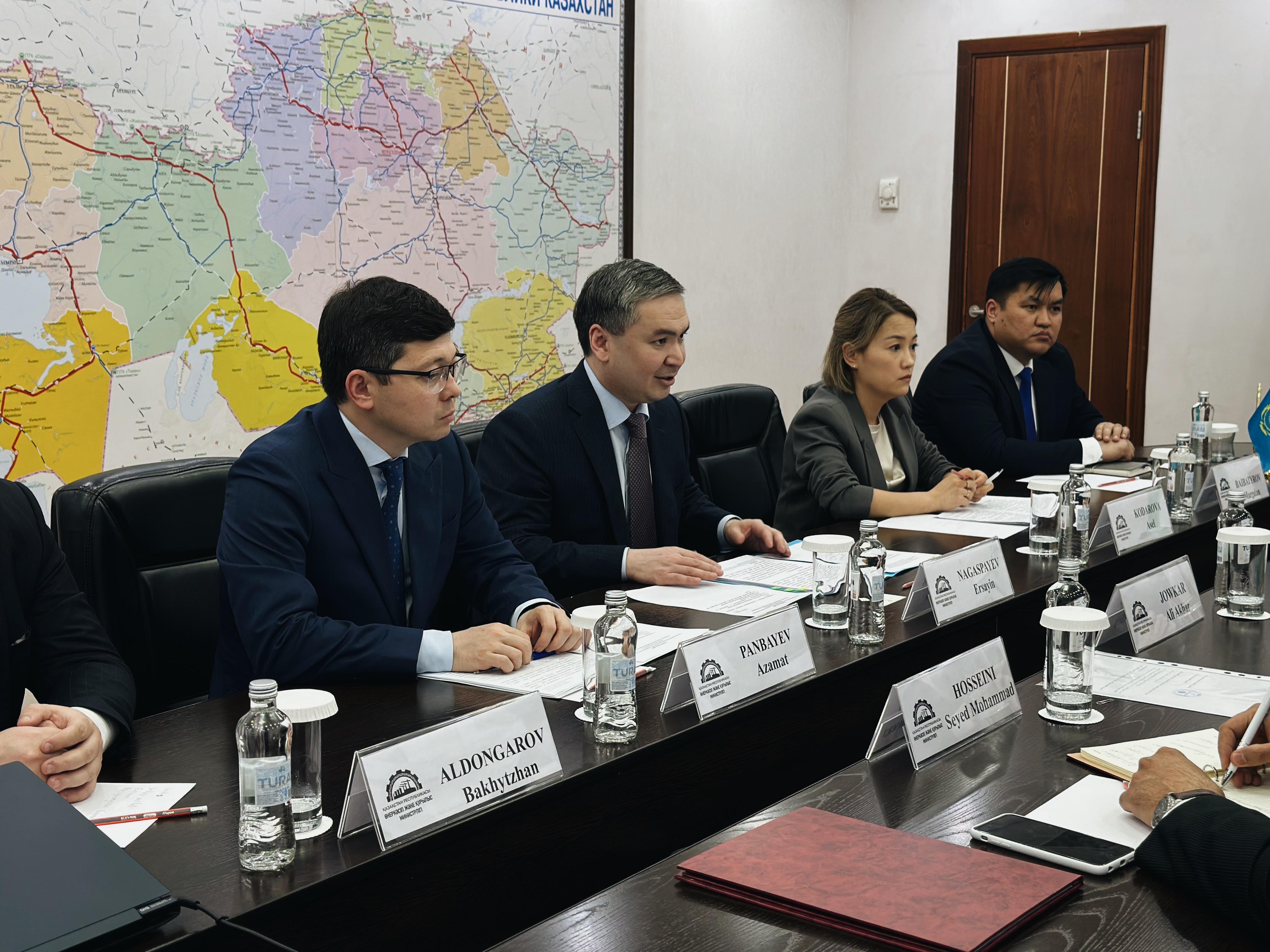 Министр Ерсайын Нағаспаев халықаралық серіктестермен кездесулер өткізді