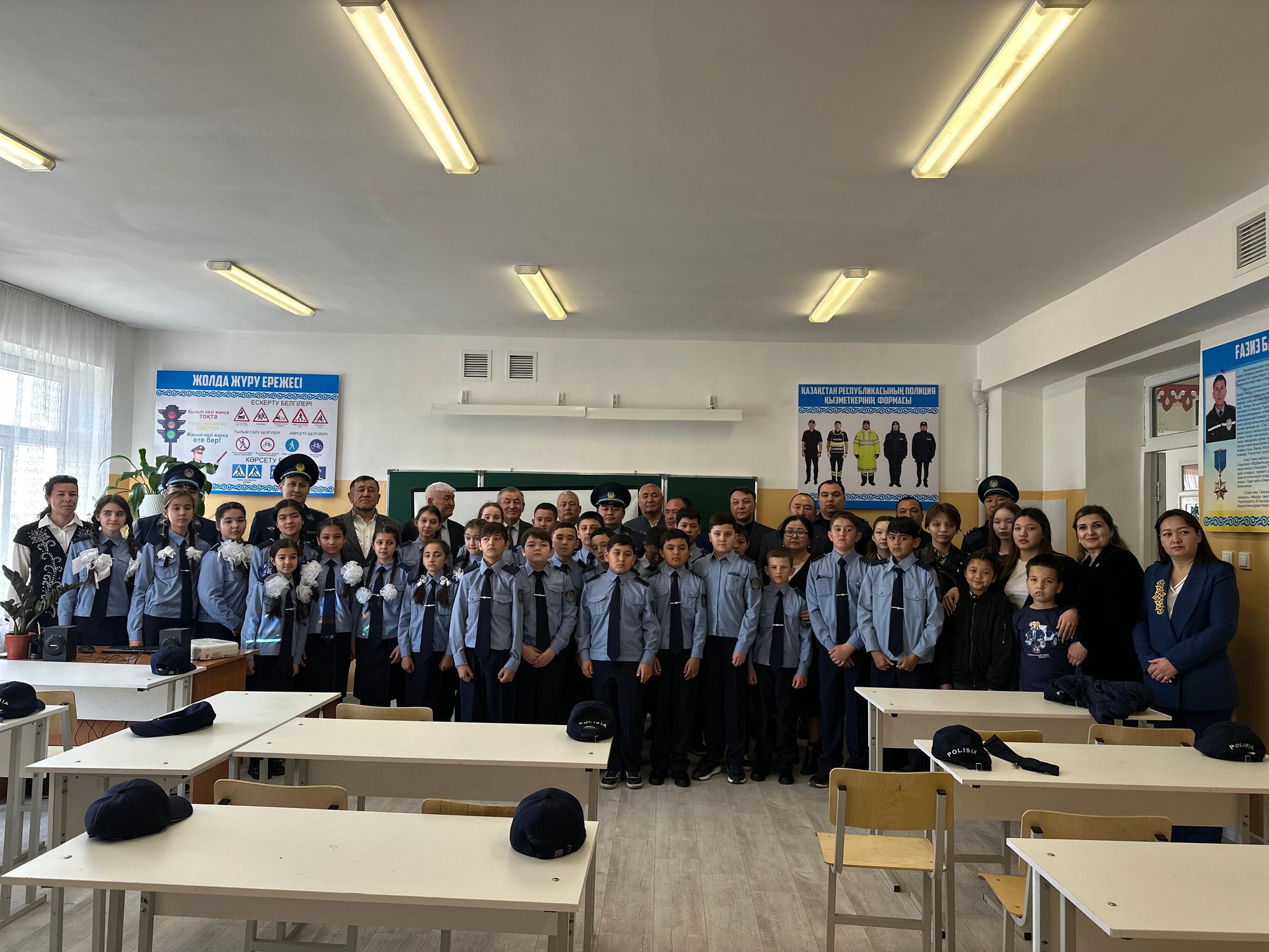 ТҮРКІСТАН ОБЛЫСЫНДА 16-ШЫ ЖАС САҚШЫ СЫНЫБЫ АШЫЛДЫ