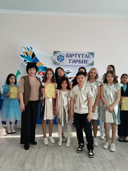 Аудандық "Есіл жұлдыздары" атты жас вокалистер байқауы