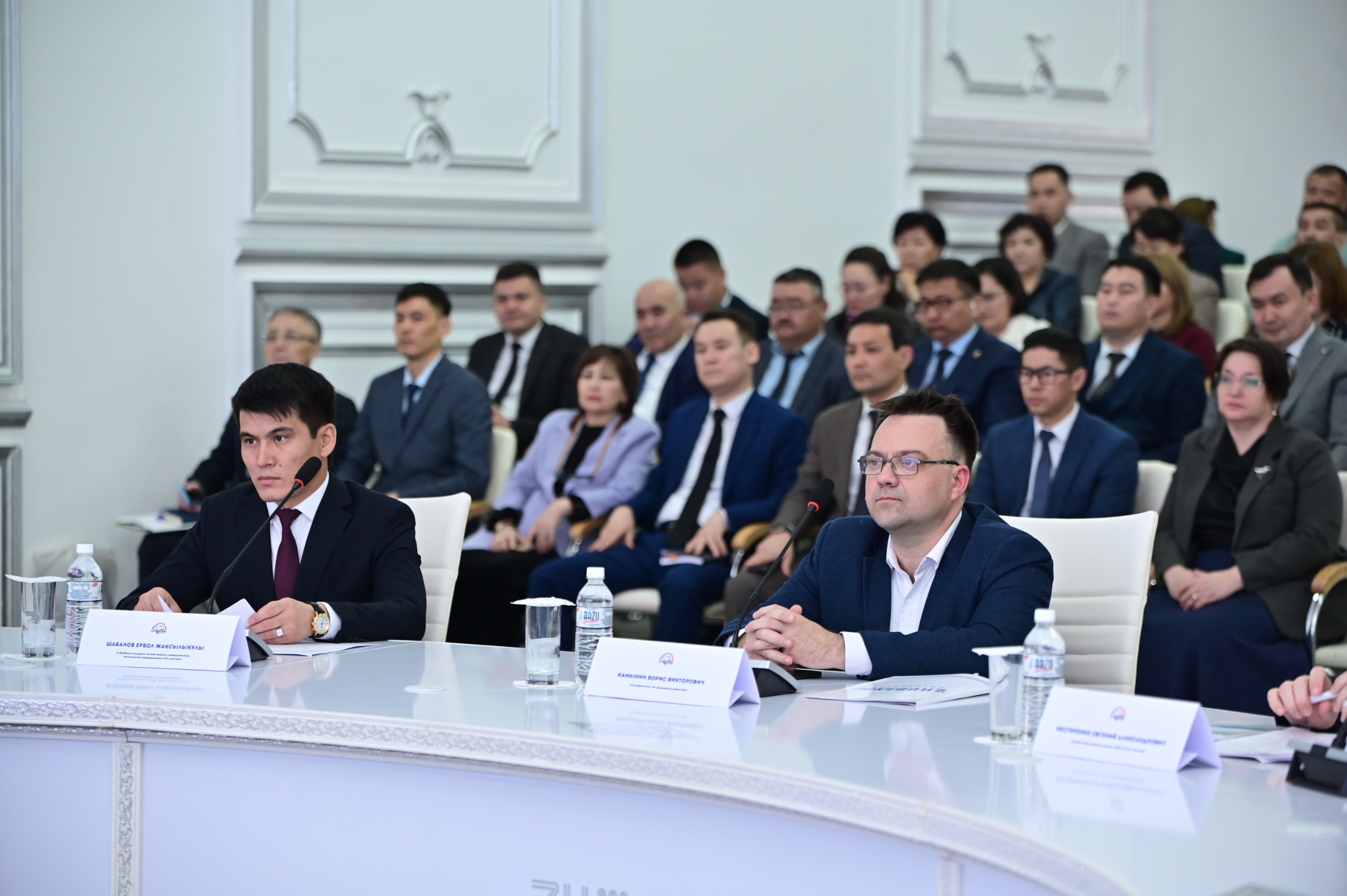 АҚТӨБЕ ОБЛЫСЫ ӘКІМДІГІ ЖАНЫНДАҒЫ ҒЫЛЫМ ЖӨНІНДЕГІ КЕҢЕСТІҢ АЛҒАШҚЫ ОТЫРЫСЫ Қ.ЖҰБАНОВ АТЫНДАҒЫ АҚТӨБЕ ӨҢІРЛІК УНИВЕРСИТЕТІНДЕ ӨТТІ