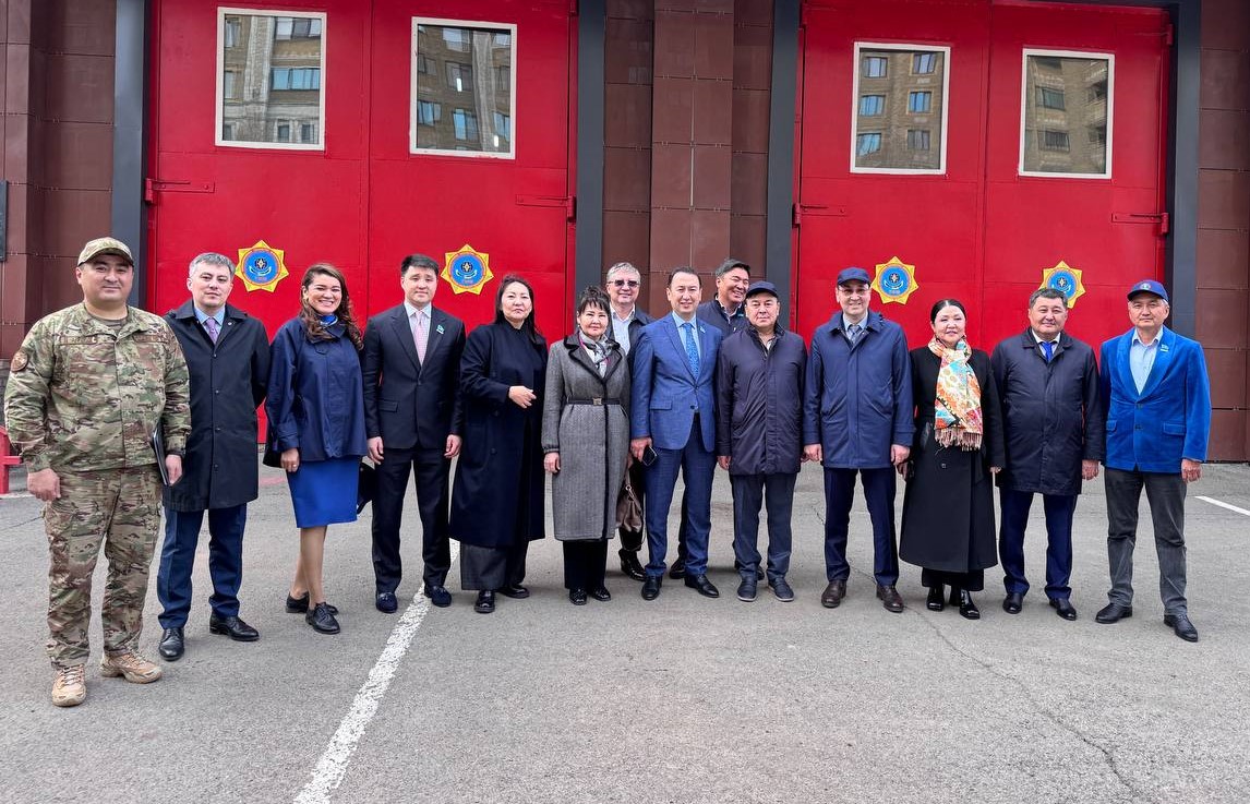 Мәслихат депутаттары ТЖД бөлімшелеріне келді